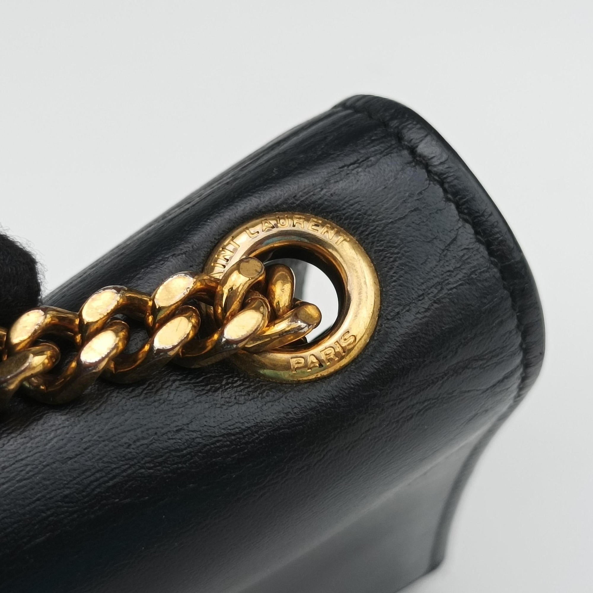 Pre-owned Yves Saint Laurent KATE Black Leather 474366 shoulderbag | stylenewstar