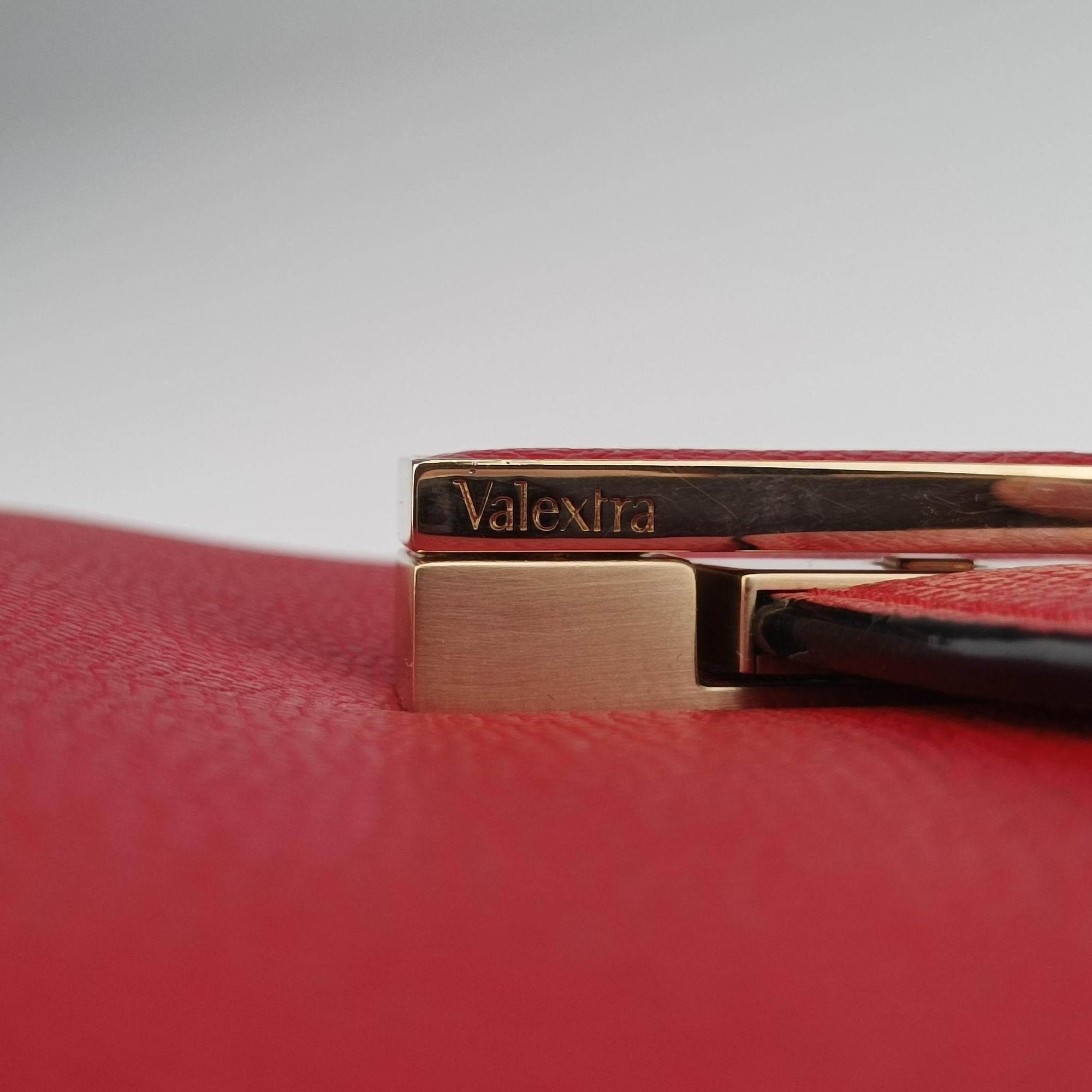 Secondhand Valextra Iside Red Calfskin  shoulderbag | stylenewstar