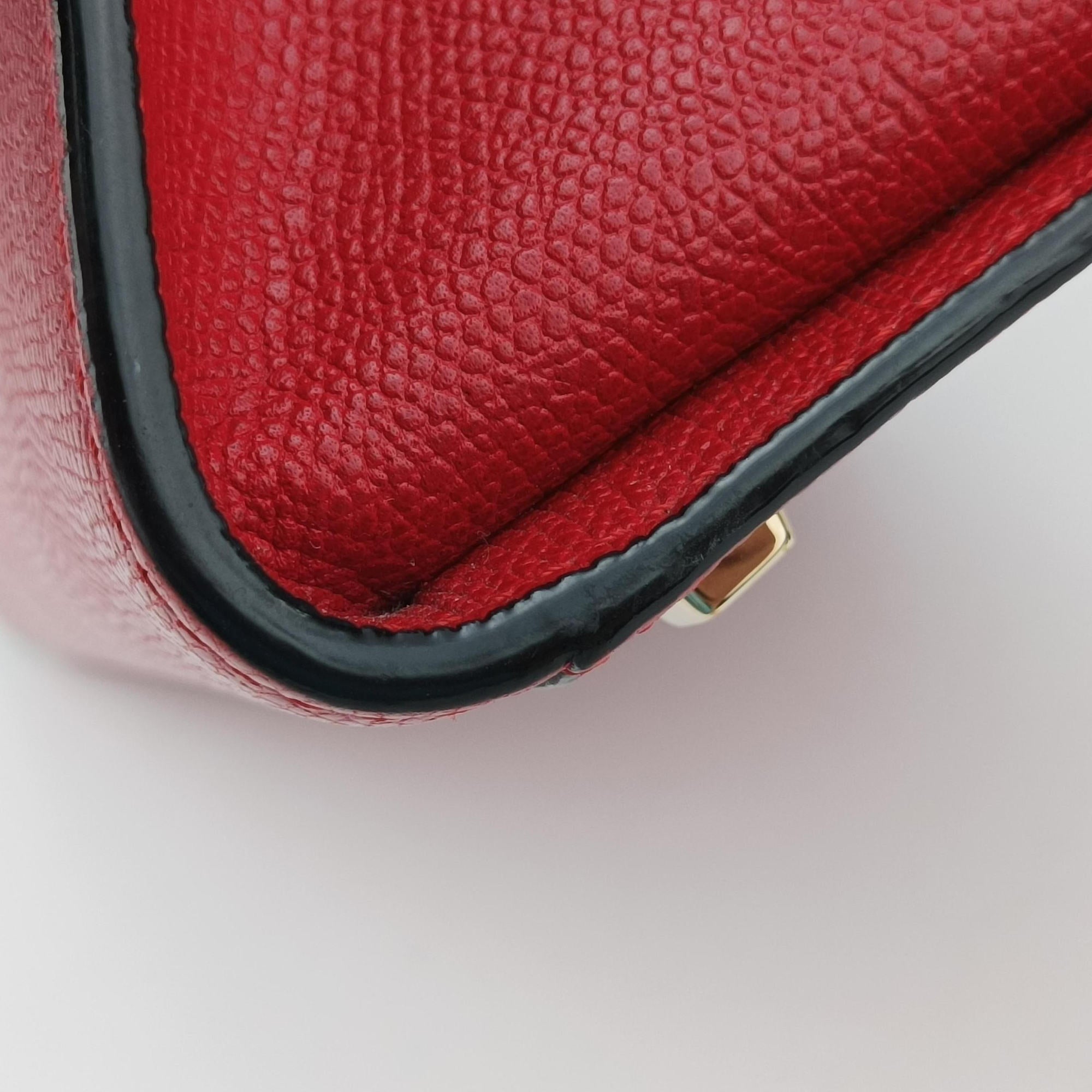 Secondhand Valextra Iside Red Calfskin  shoulderbag | stylenewstar