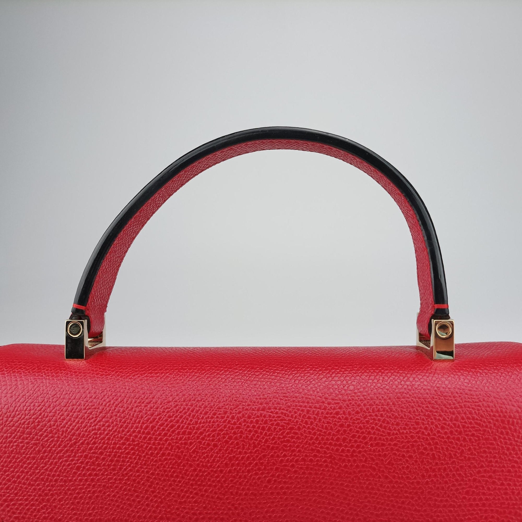 Secondhand Valextra Iside Red Calfskin  shoulderbag | stylenewstar