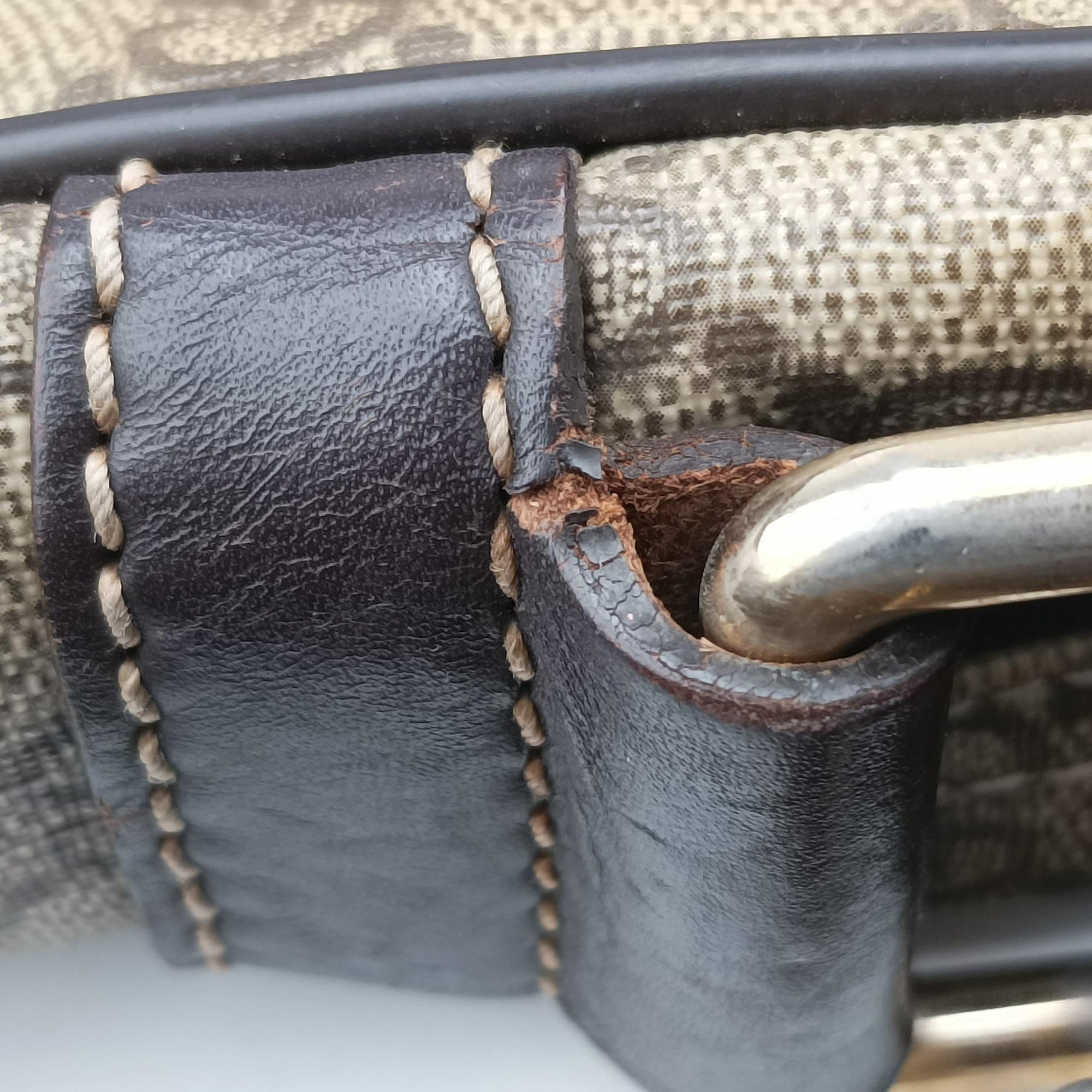 Pre-owned Gucci GG Imprime Messenger khaki PVC coated canvas×Leather 201448 shoulderbag | stylenewstar