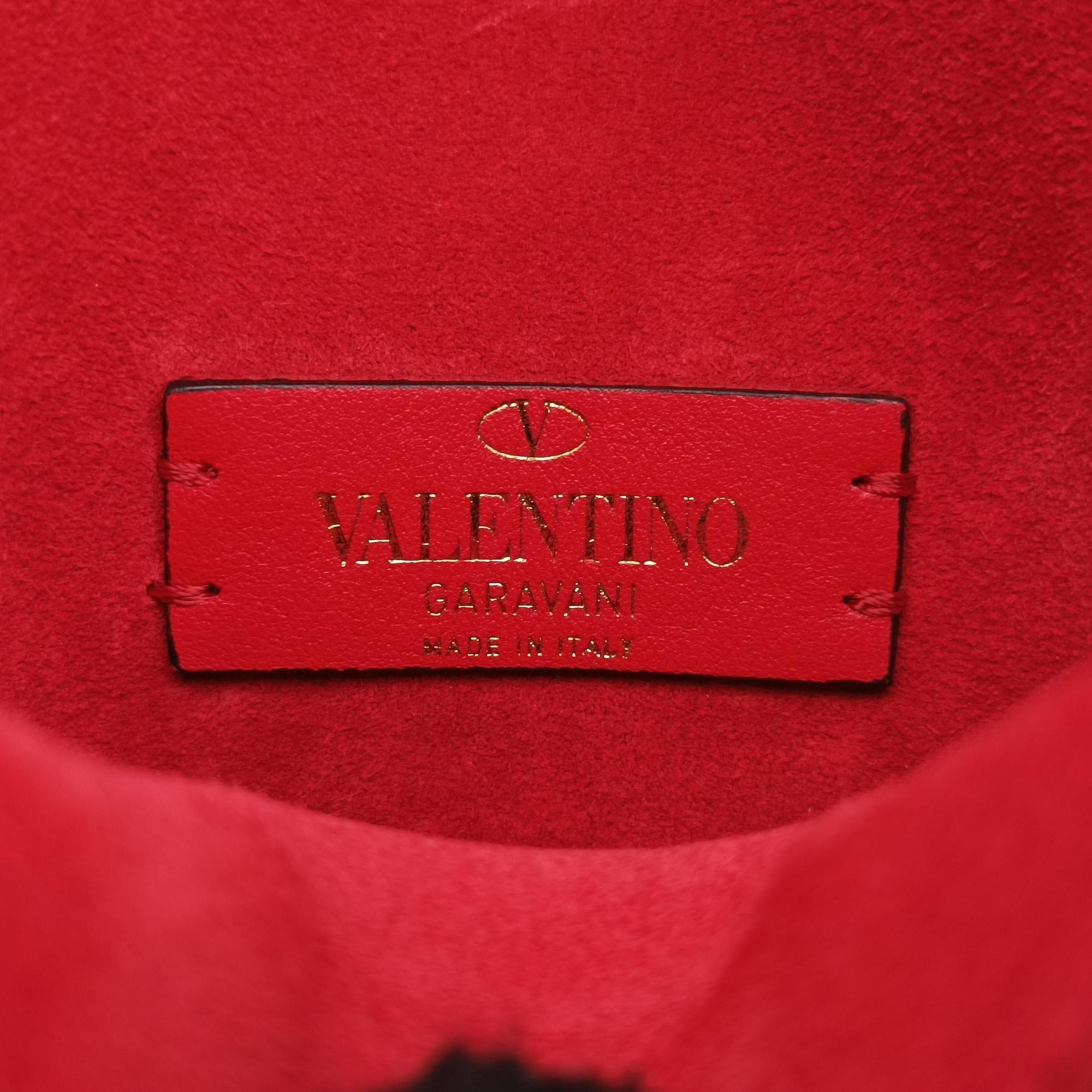 Pre-owned Valentino VRING Black Leather  shoulderbag | stylenewstar