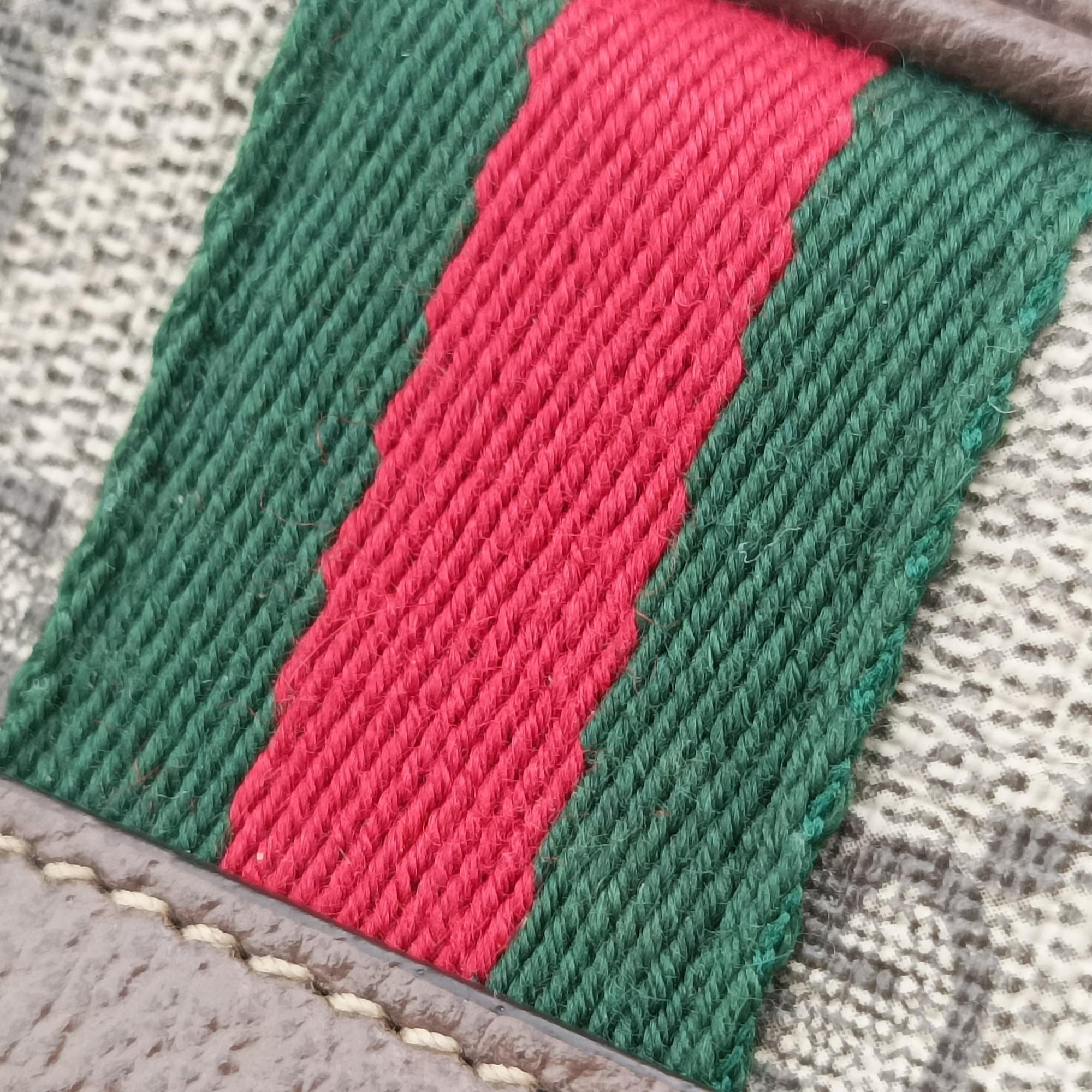 Pre-owned Gucci Ophidia Beige×red×green PVC coated canvas×leather 598664 shoulderbag | stylenewstar