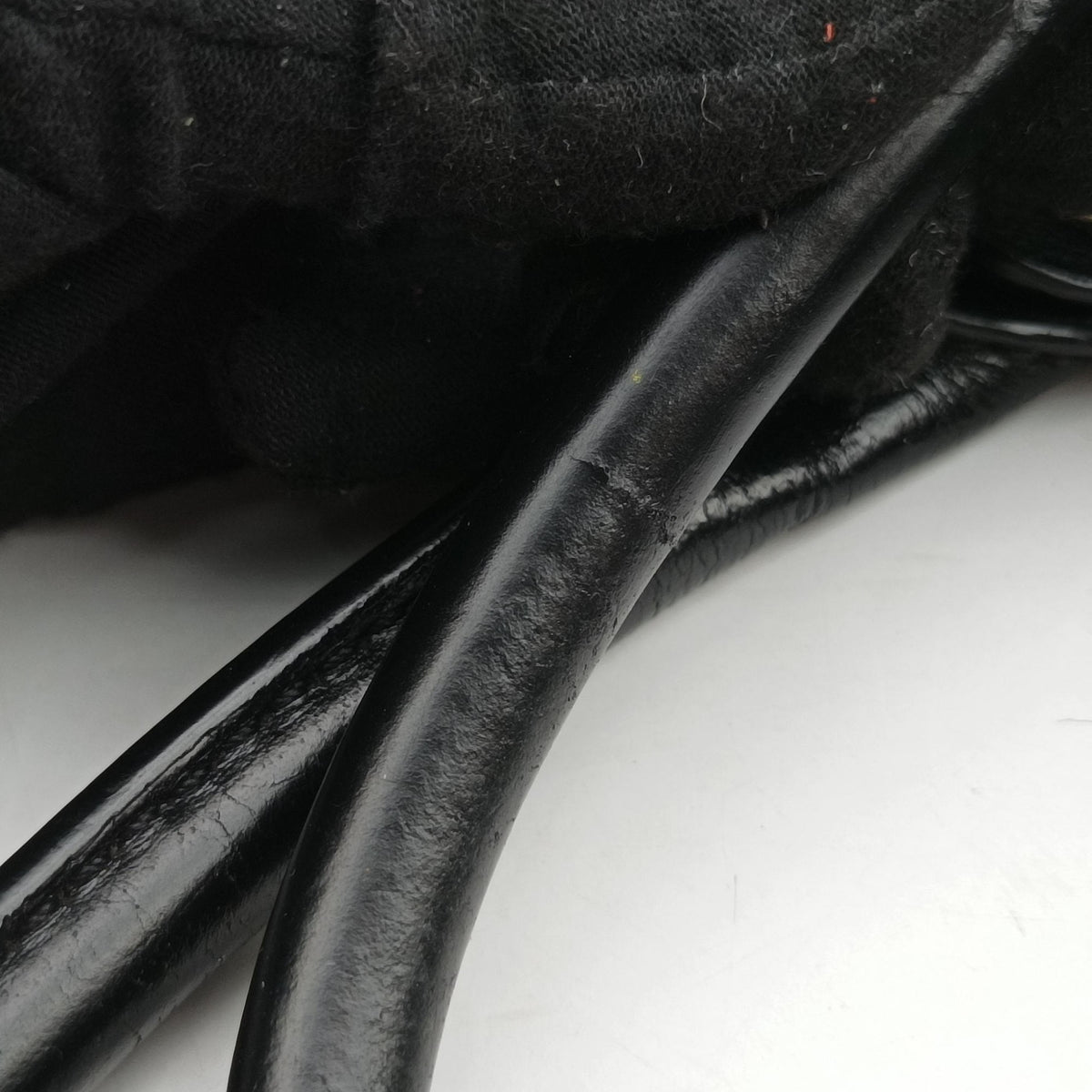 Secondhand Gucci Guccissima briefcase Black Leather 208463 handbag | stylenewstar