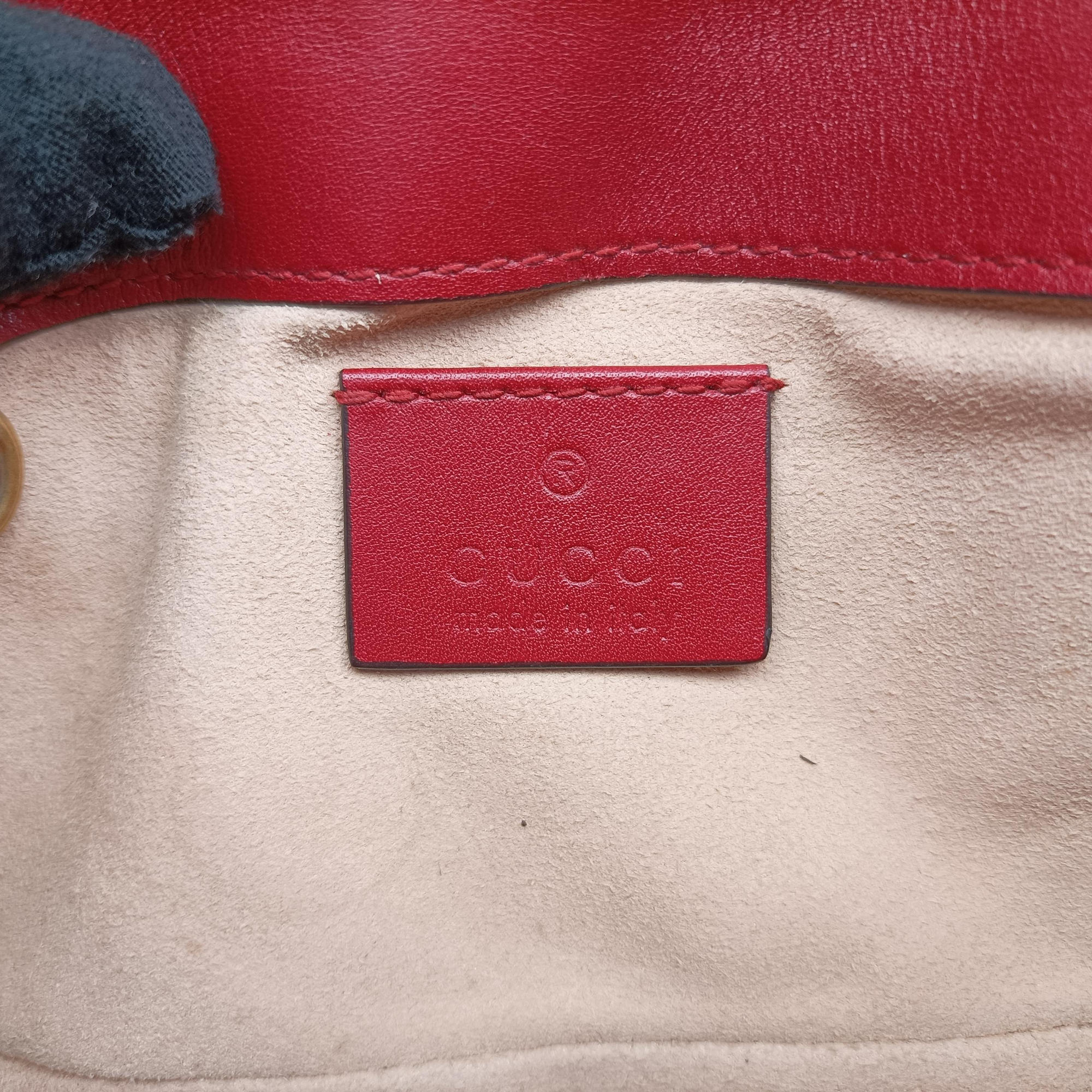 Secondhand Gucci GG Marmont Red Leather 476433 shoulderbag | stylenewstar