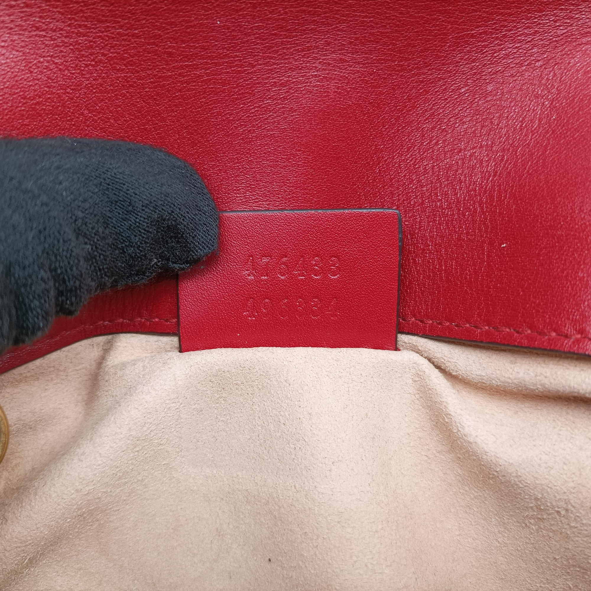 Secondhand Gucci GG Marmont Red Leather 476433 shoulderbag | stylenewstar