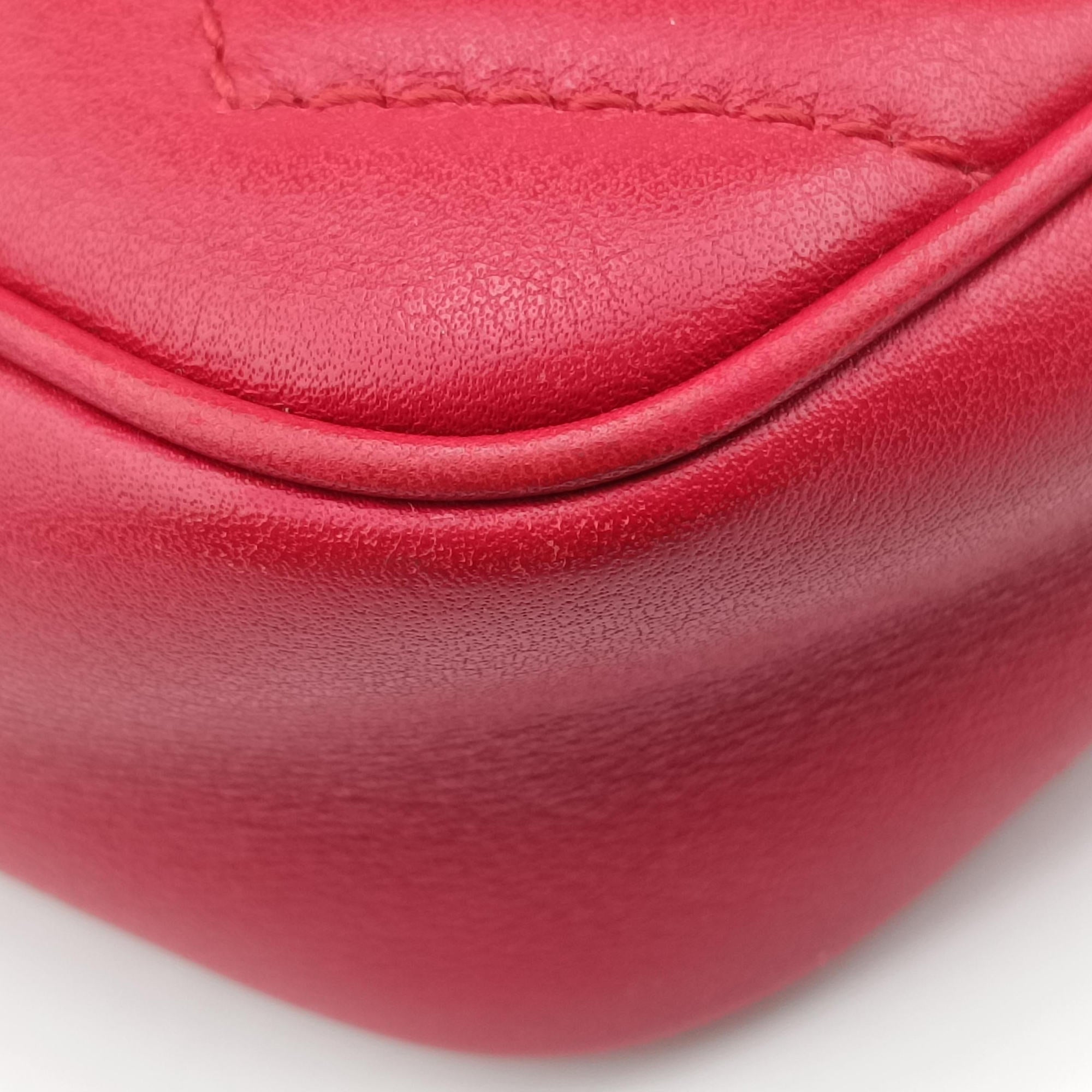 Secondhand Gucci GG Marmont Red Leather 476433 shoulderbag | stylenewstar
