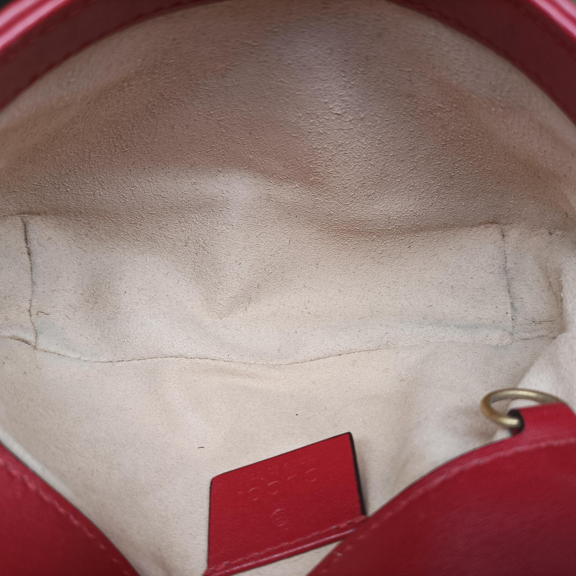 Secondhand Gucci GG Marmont Red Leather 476433 shoulderbag | stylenewstar