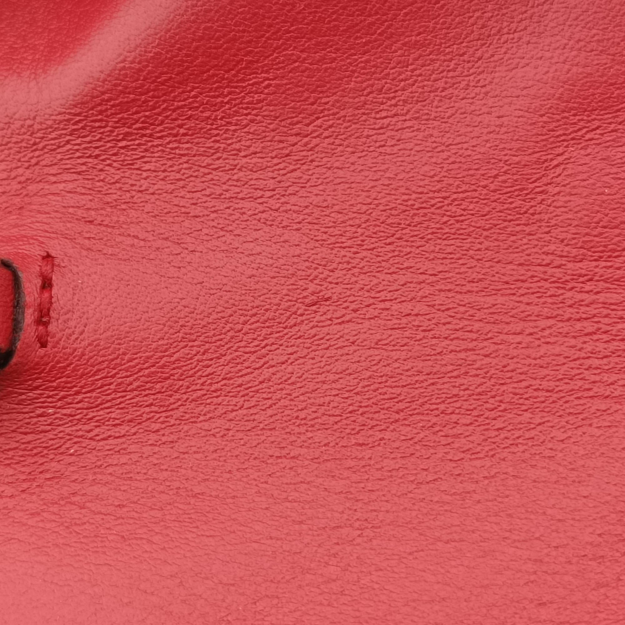 Secondhand Gucci GG Marmont Red Leather 476433 shoulderbag | stylenewstar