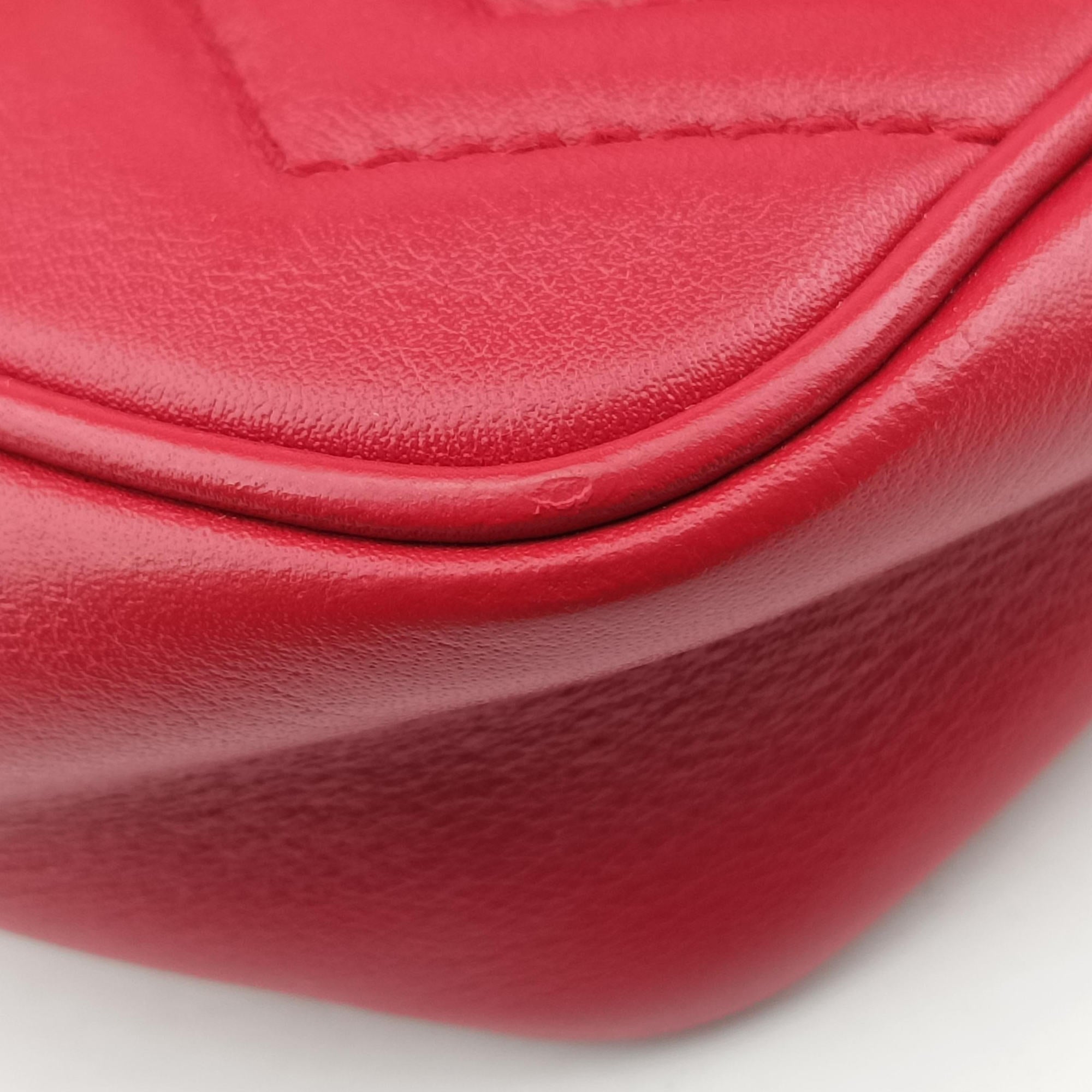 Secondhand Gucci GG Marmont Red Leather 476433 shoulderbag | stylenewstar