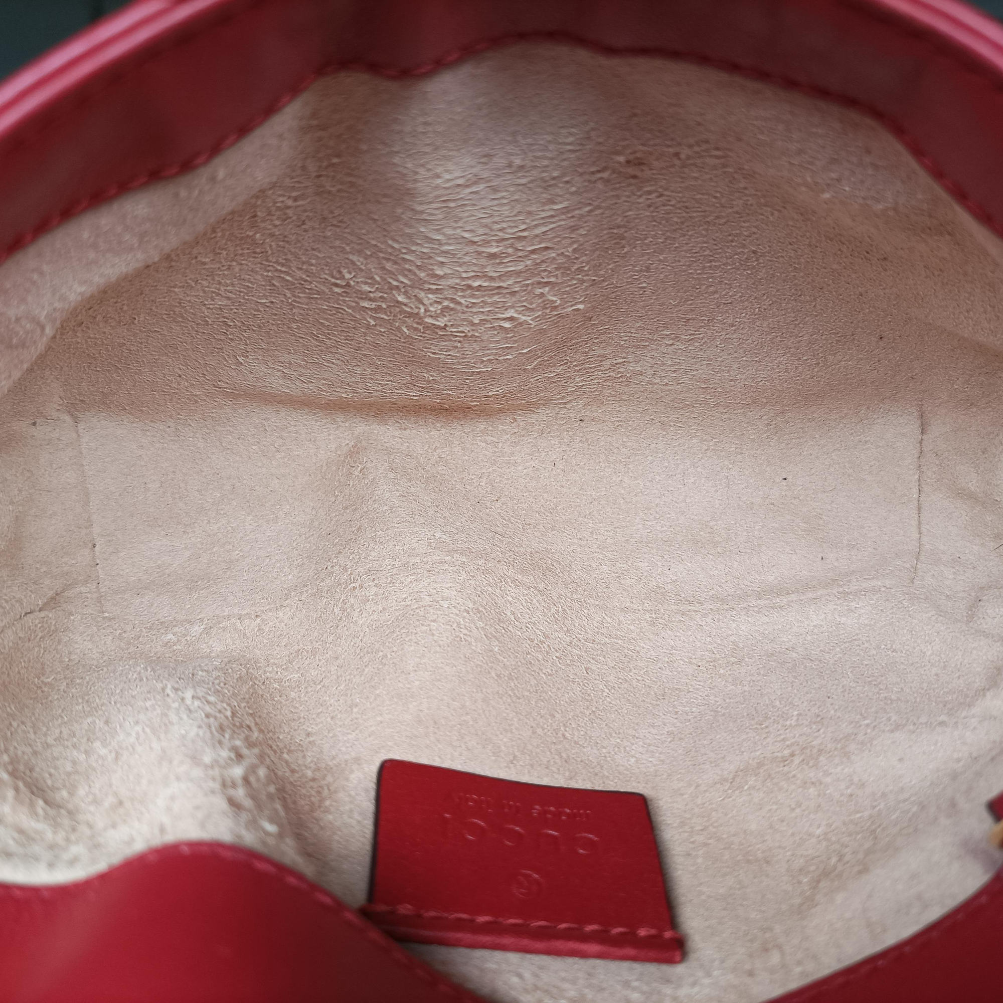 Secondhand Gucci GG Marmont Red Leather 476433 shoulderbag | stylenewstar