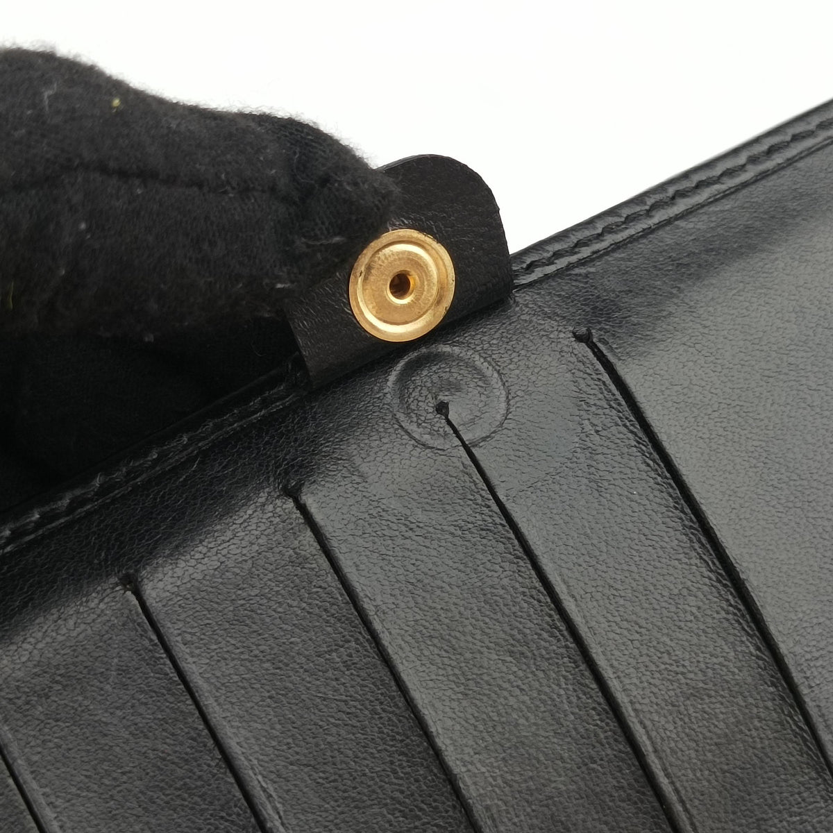 Secondhand Fendi Embossed Logo Black lambskin 8M0219 shoulderbag | stylenewstar