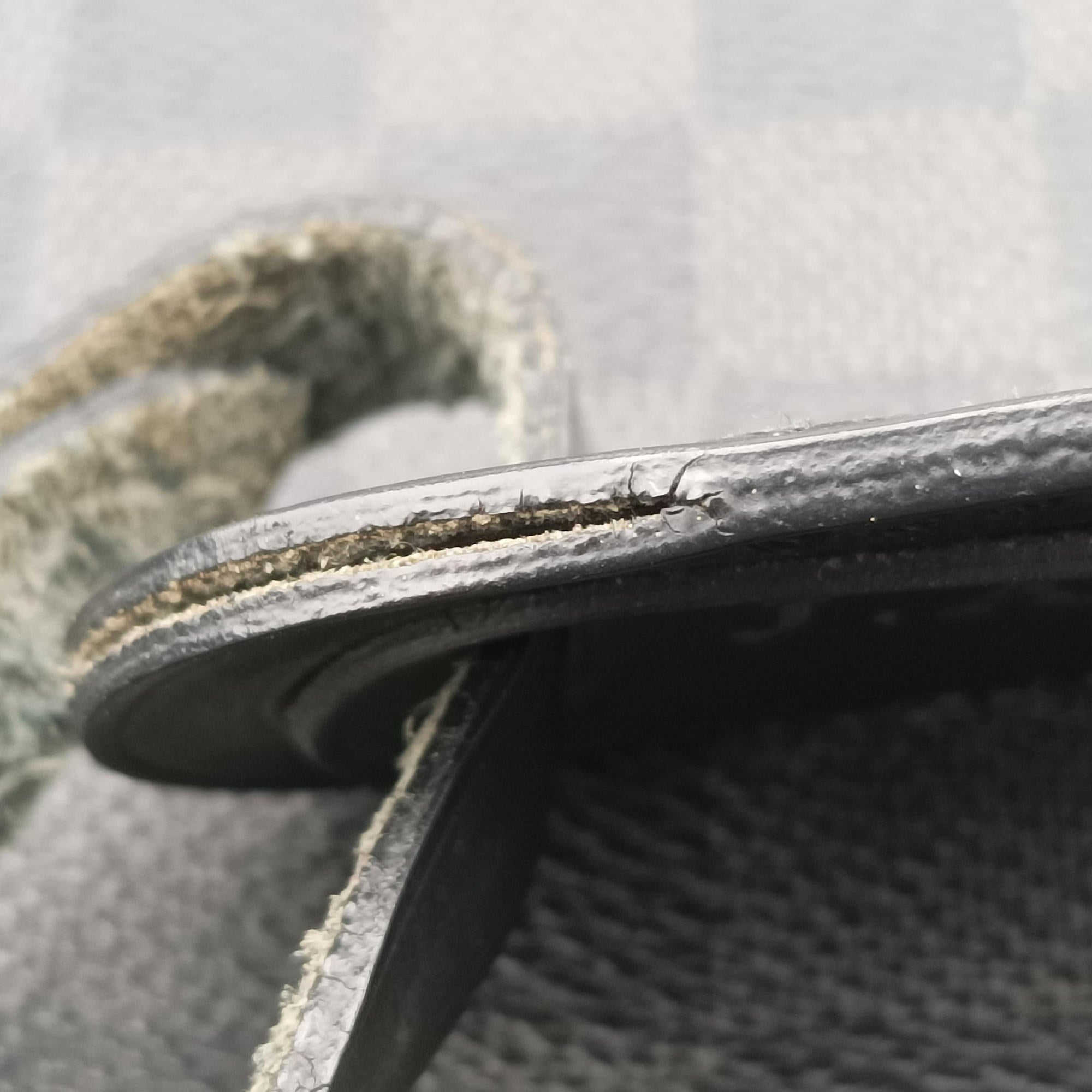 Secondhand Louis Vuitton Porte Documents Voyage Noir Damier Graphite N41125 handbag | stylenewstar