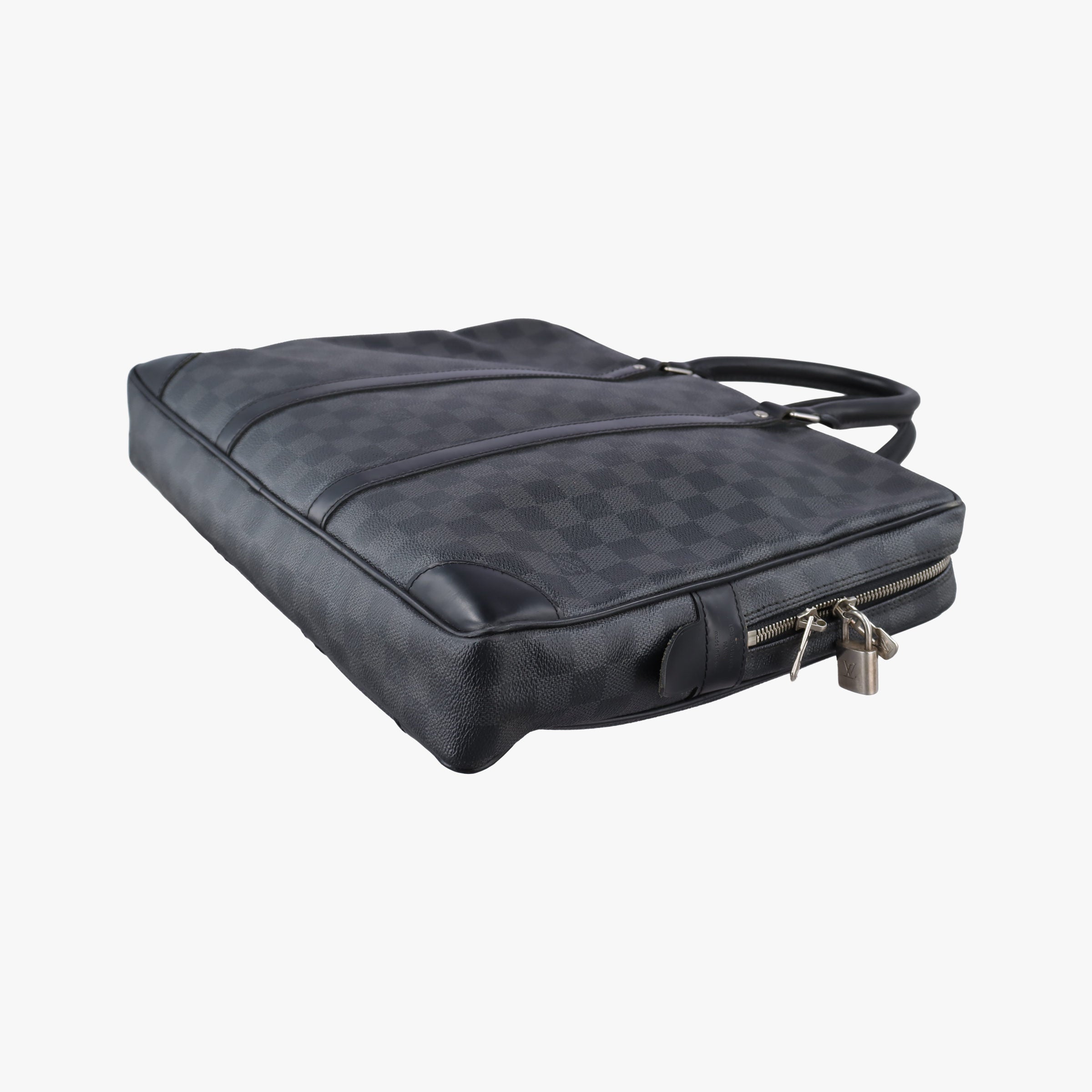 Secondhand Louis Vuitton Porte Documents Voyage Noir Damier Graphite N41125 handbag | stylenewstar