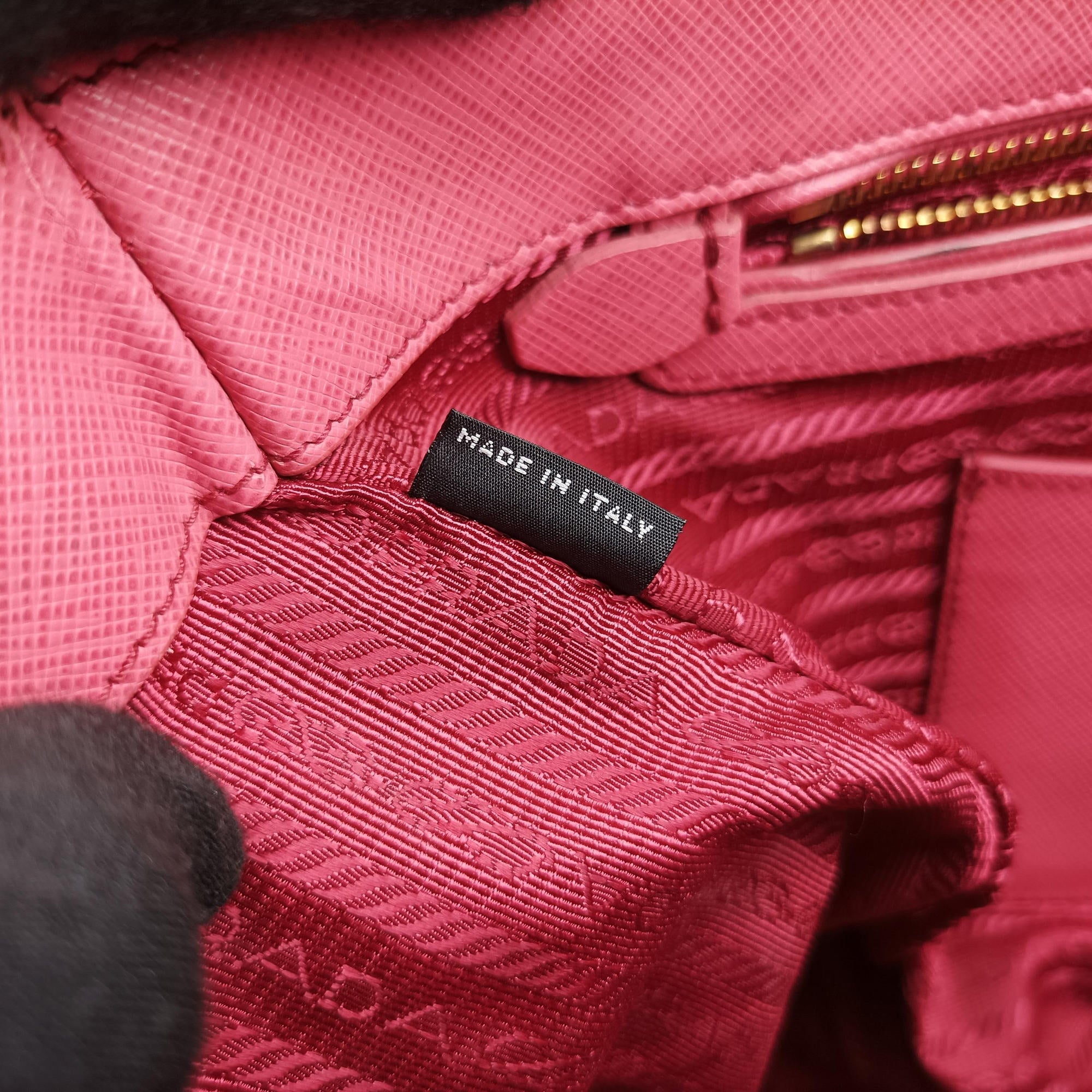Pre-owned Prada Galleria Pink SAFFIANO Leather BN1844 handbag | stylenewstar