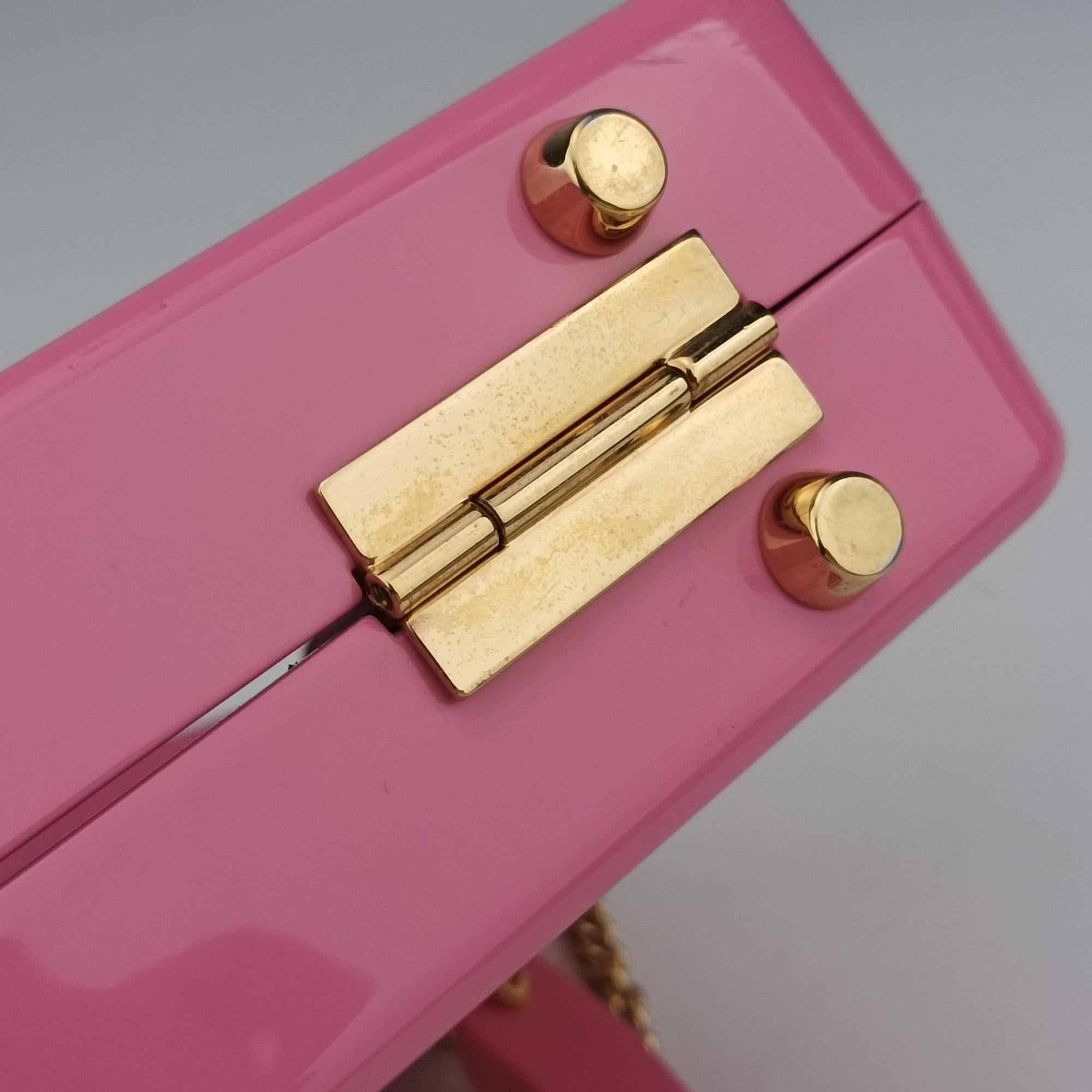 Pre-owned Gucci Sylvie 1969 Acrylic Mini Hand Pink Acrylic 589482 shoulderbag | stylenewstar