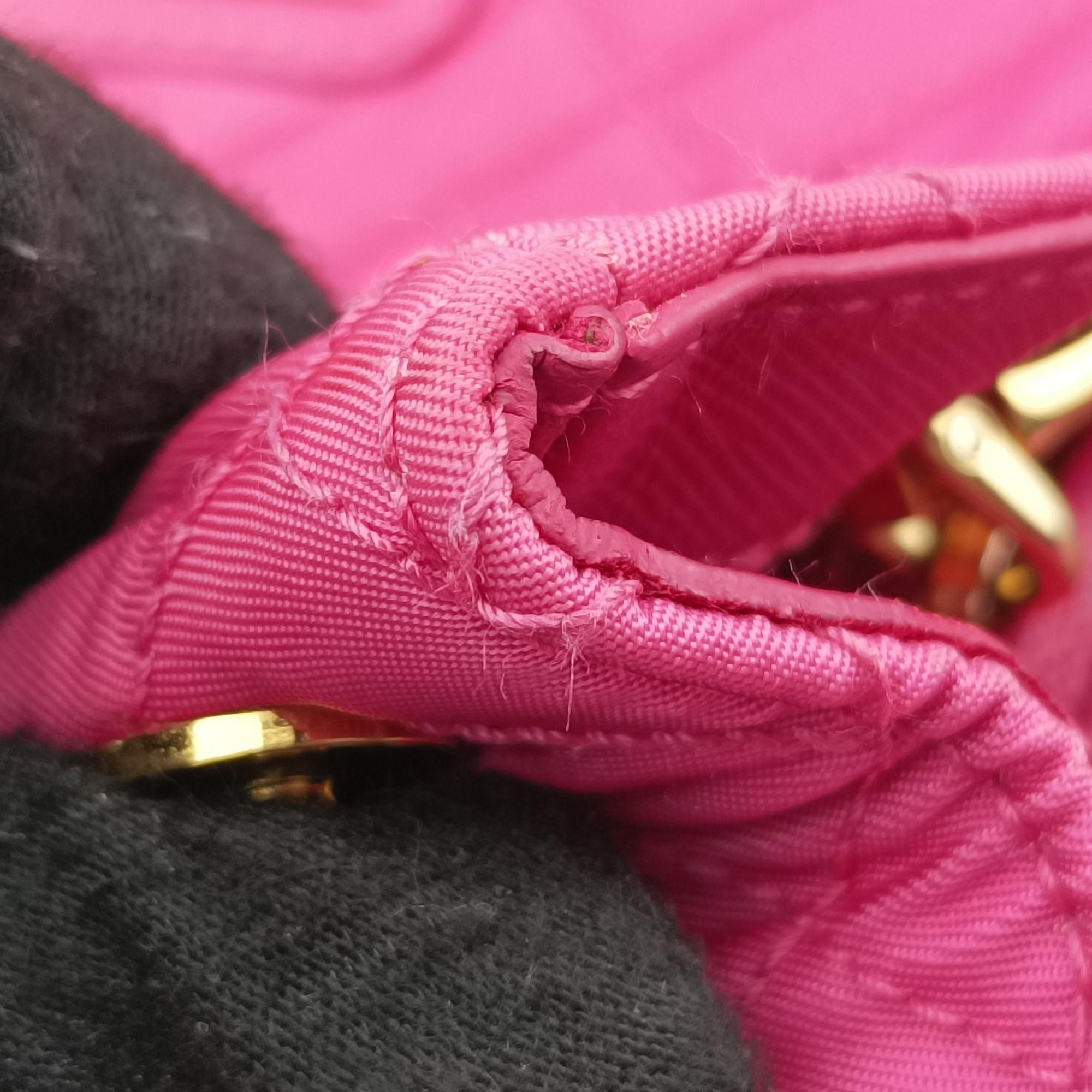 Pre-owned Prada Chain Quilting Flap Rose nylon  shoulderbag | stylenewstar