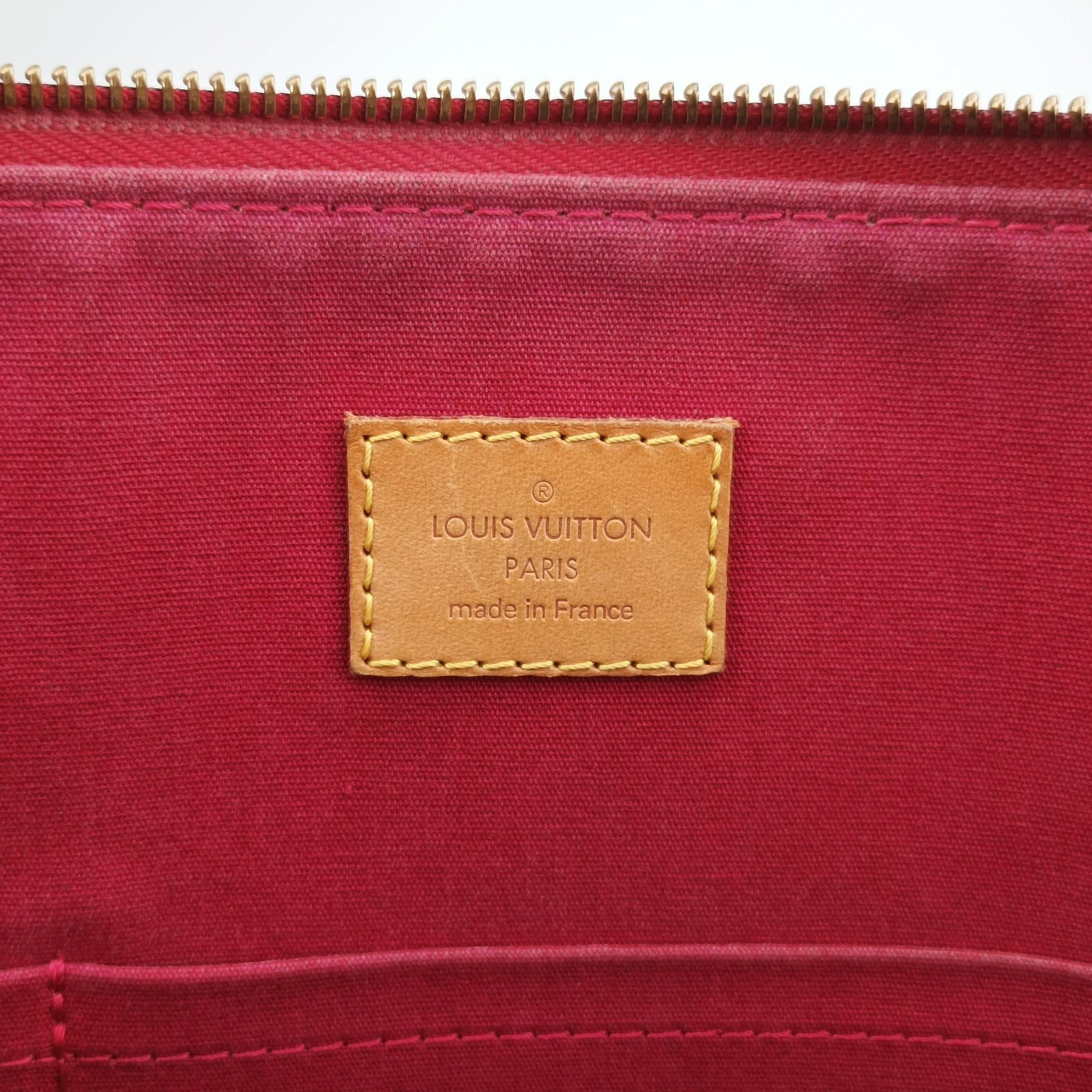 Pre-owned Louis Vuitton Bellevue GM Pomme d'Amour Vernis M93587 handbag | stylenewstar