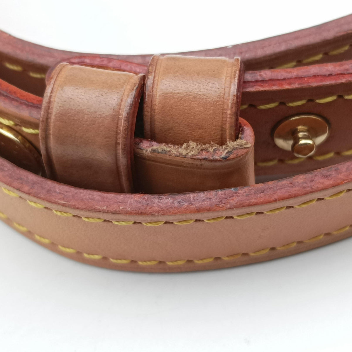 Pre-owned Louis Vuitton LOOP Brown×Beige Monogram Canvas M81098 shoulderbag | stylenewstar