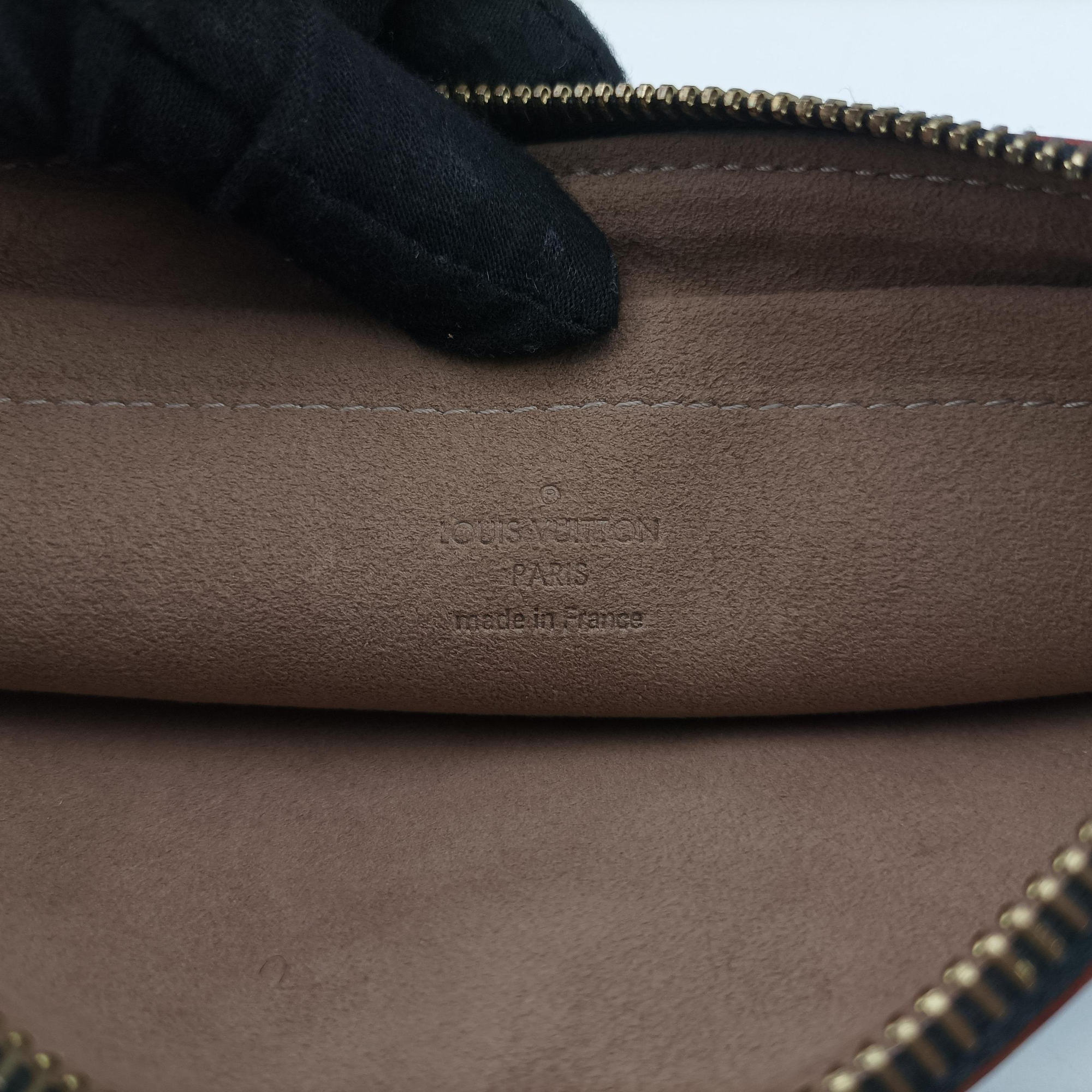 Pre-owned Louis Vuitton Pochette Mira MM Noir Monogram Multicolor M60097 handbag | stylenewstar
