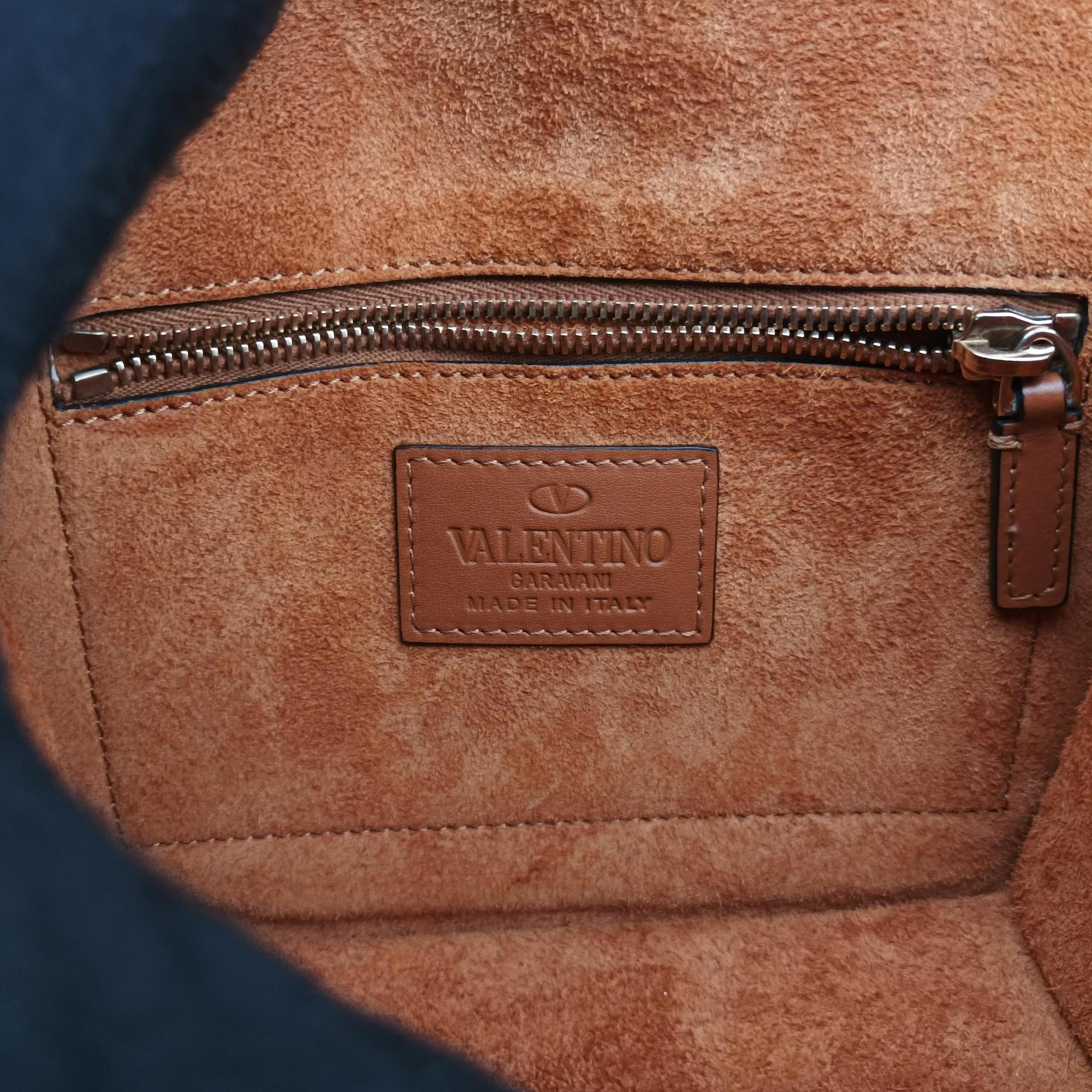 Vintage Valentino Rockstud Glam Lock Orange Leather  shoulderbag | stylenewstar