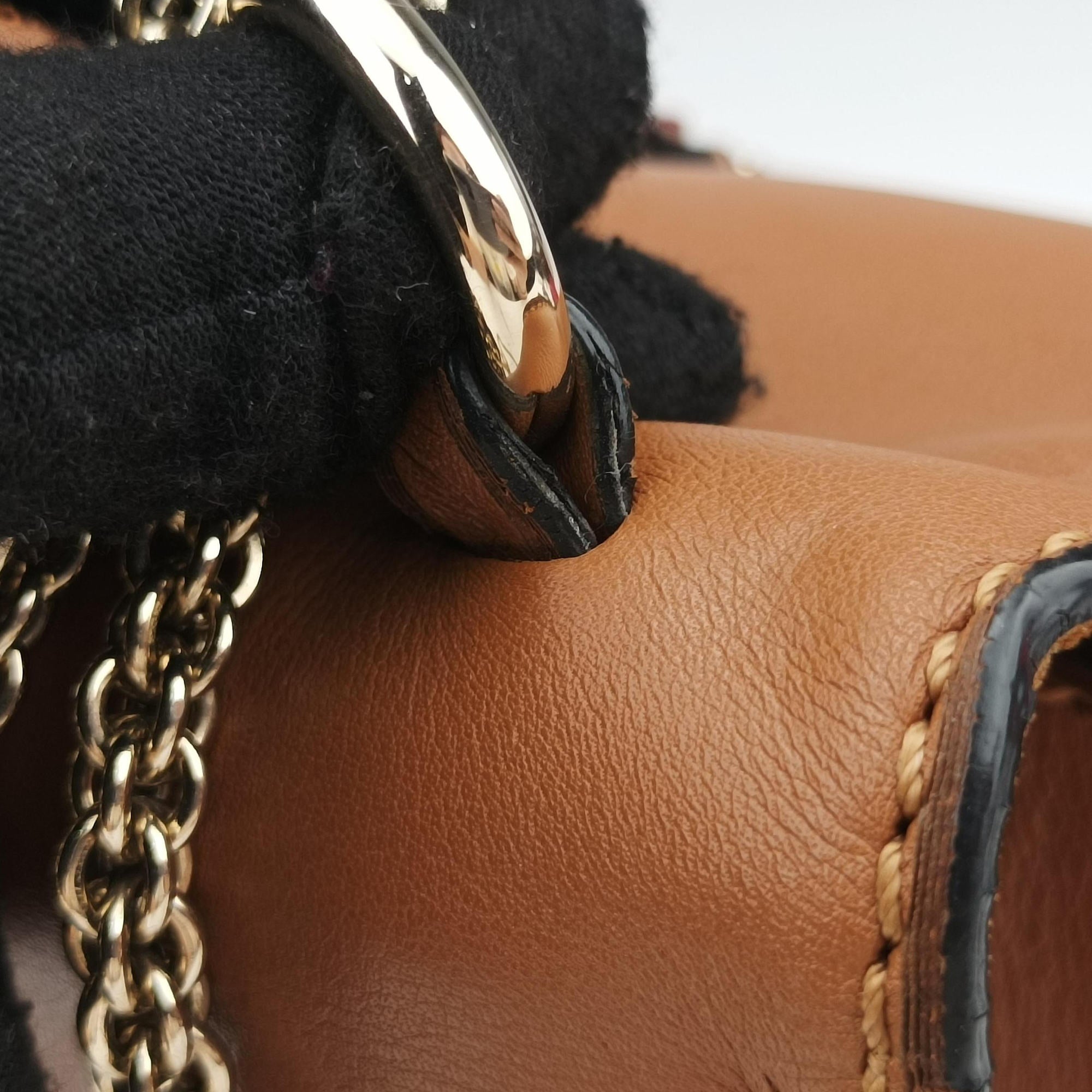 Vintage Valentino Rockstud Glam Lock Orange Leather  shoulderbag | stylenewstar