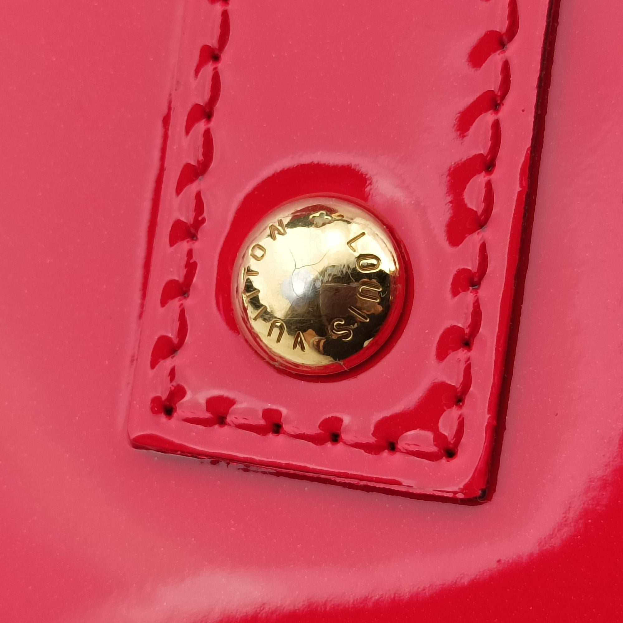 Vintage Louis Vuitton Alma BB CERISE Vernis M90174 shoulderbag | stylenewstar