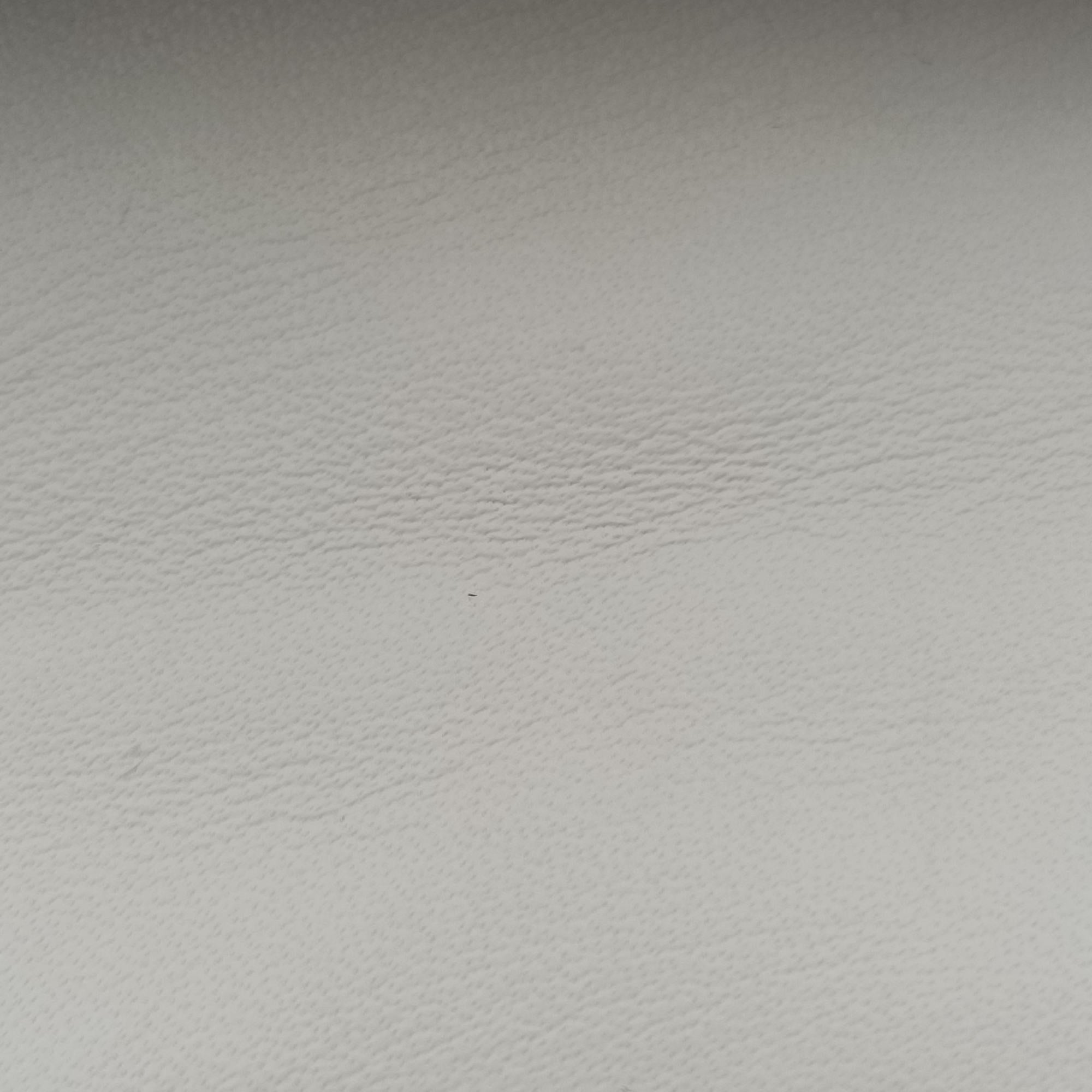 Pre-owned Christian Dior Caro micro White Leather  shoulderbag | stylenewstar