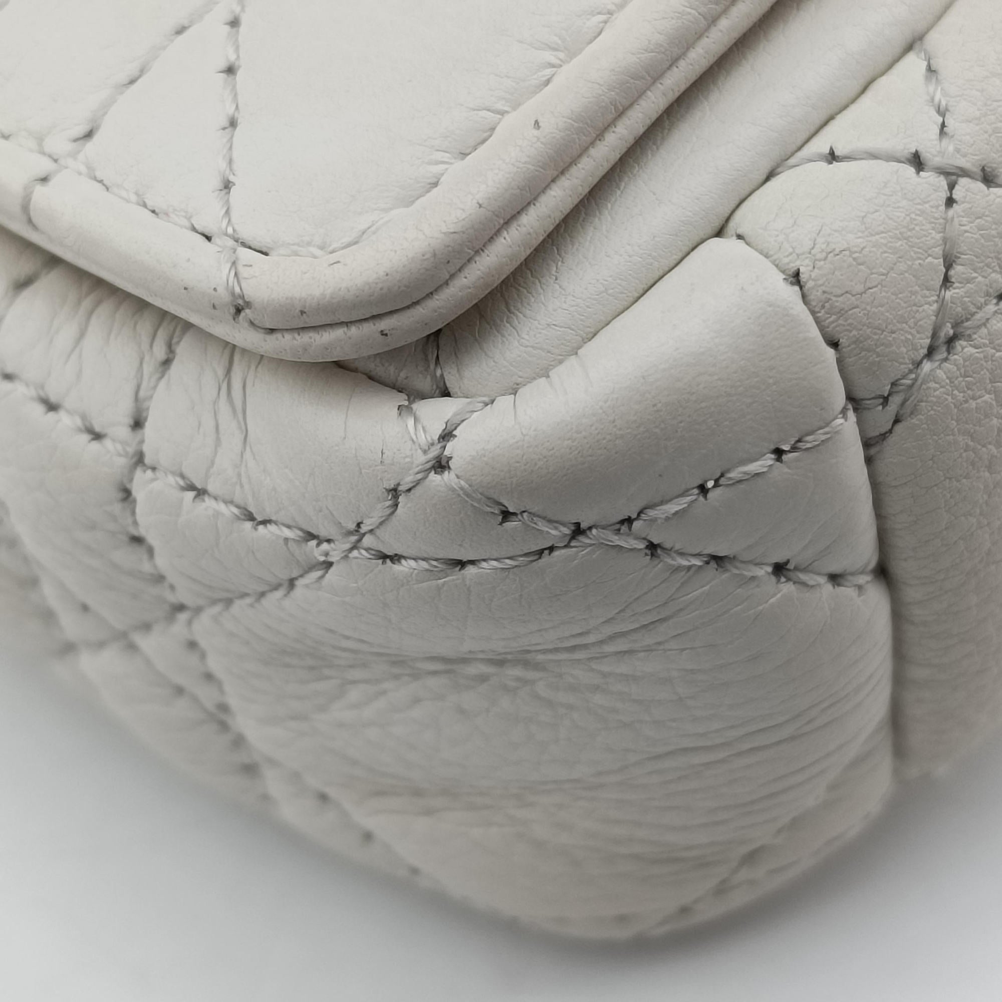 Pre-owned Christian Dior Caro micro White Leather  shoulderbag | stylenewstar