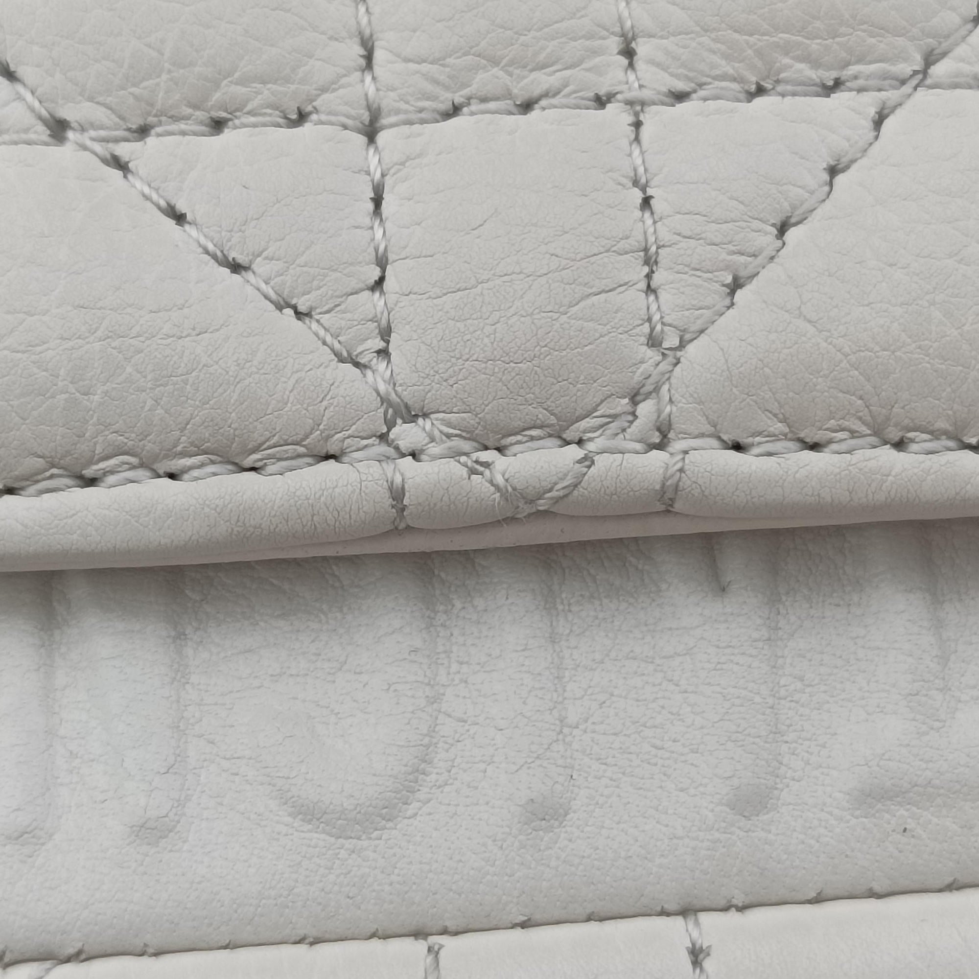 Pre-owned Christian Dior Caro micro White Leather  shoulderbag | stylenewstar