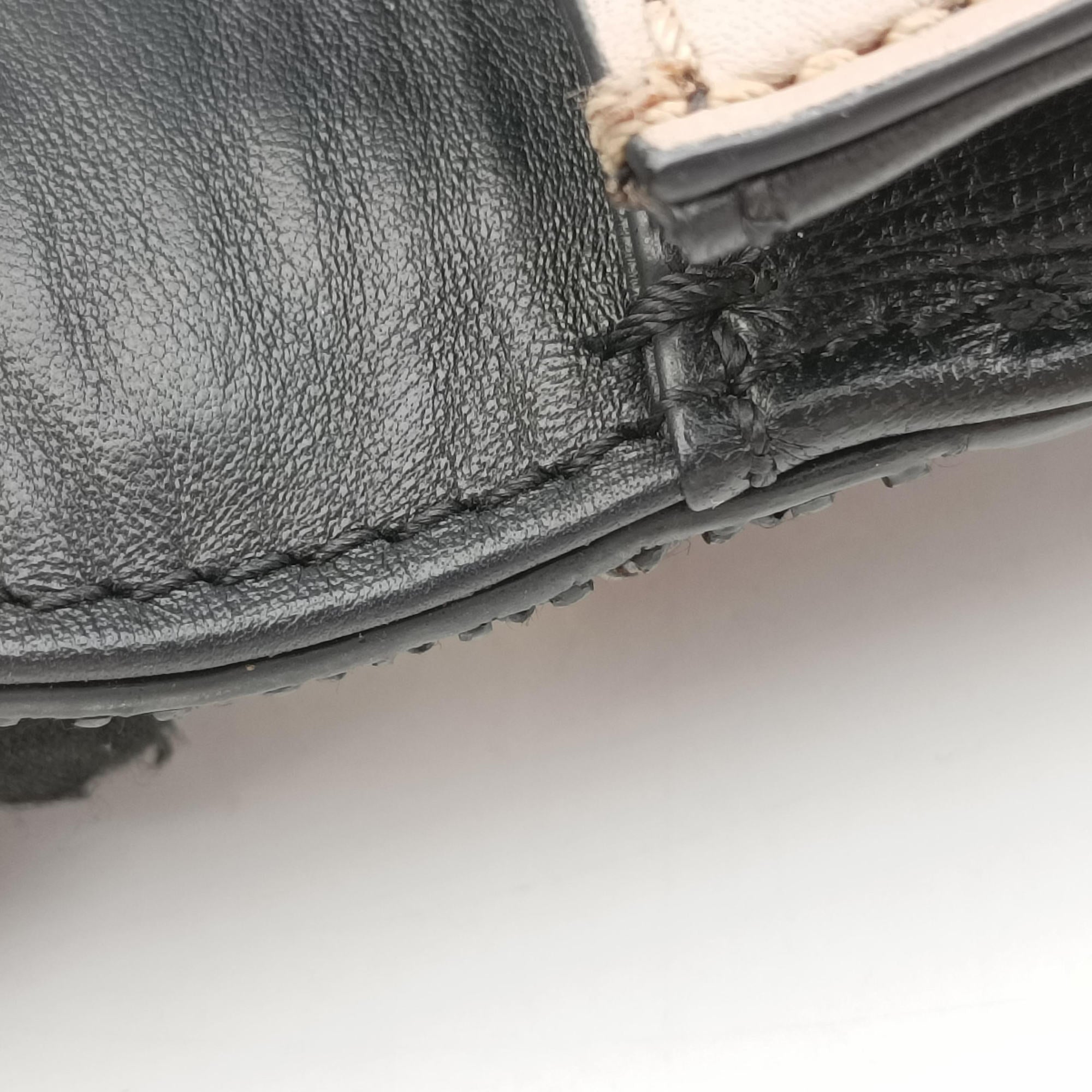 Pre-owned Valentino Glam Lock Multicolor Bead & Sequins Embroidery × Calf Leather  shoulderbag | stylenewstar