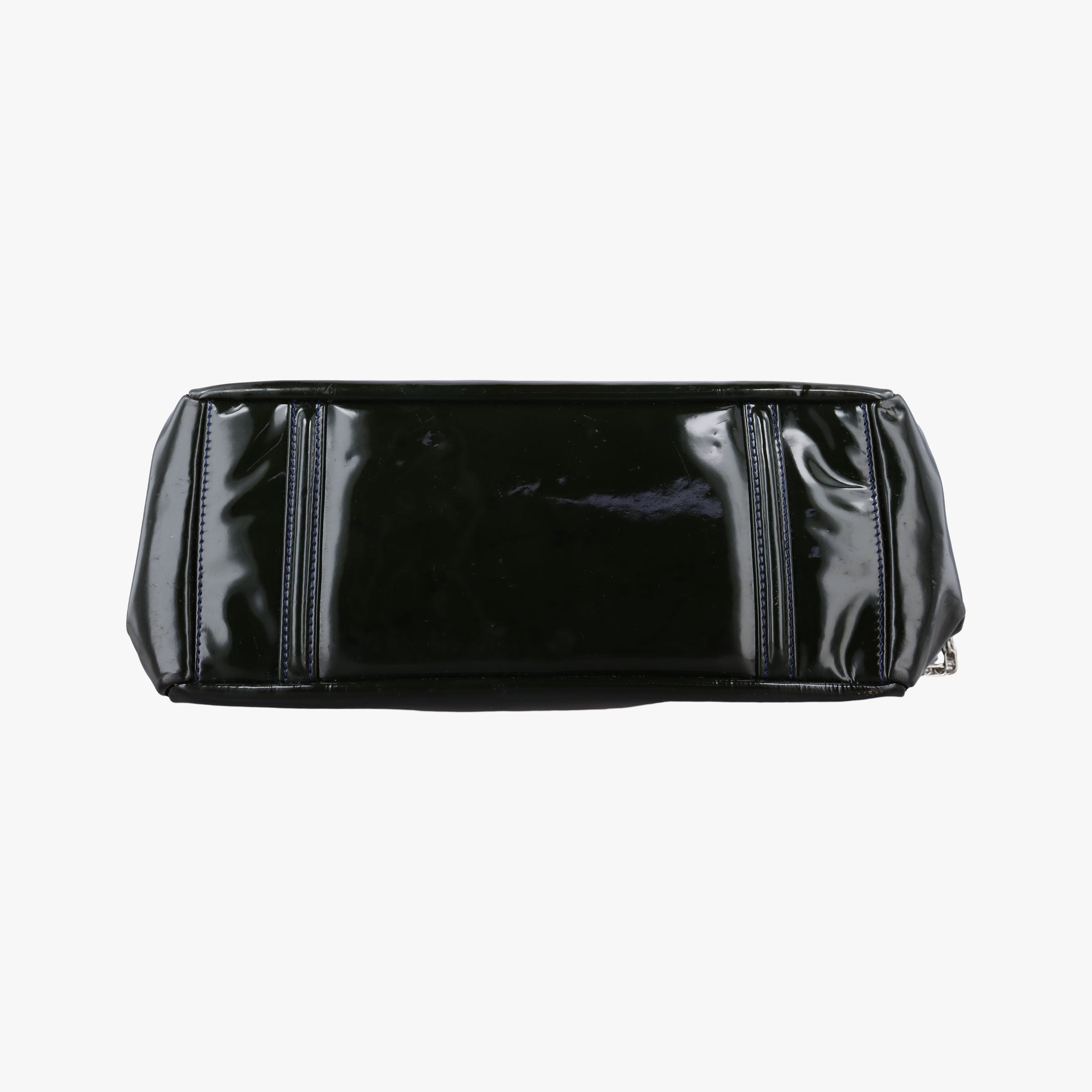 Pre-owned Chanel Chain Flap Green Patent Leather A46823 shoulderbag | stylenewstar