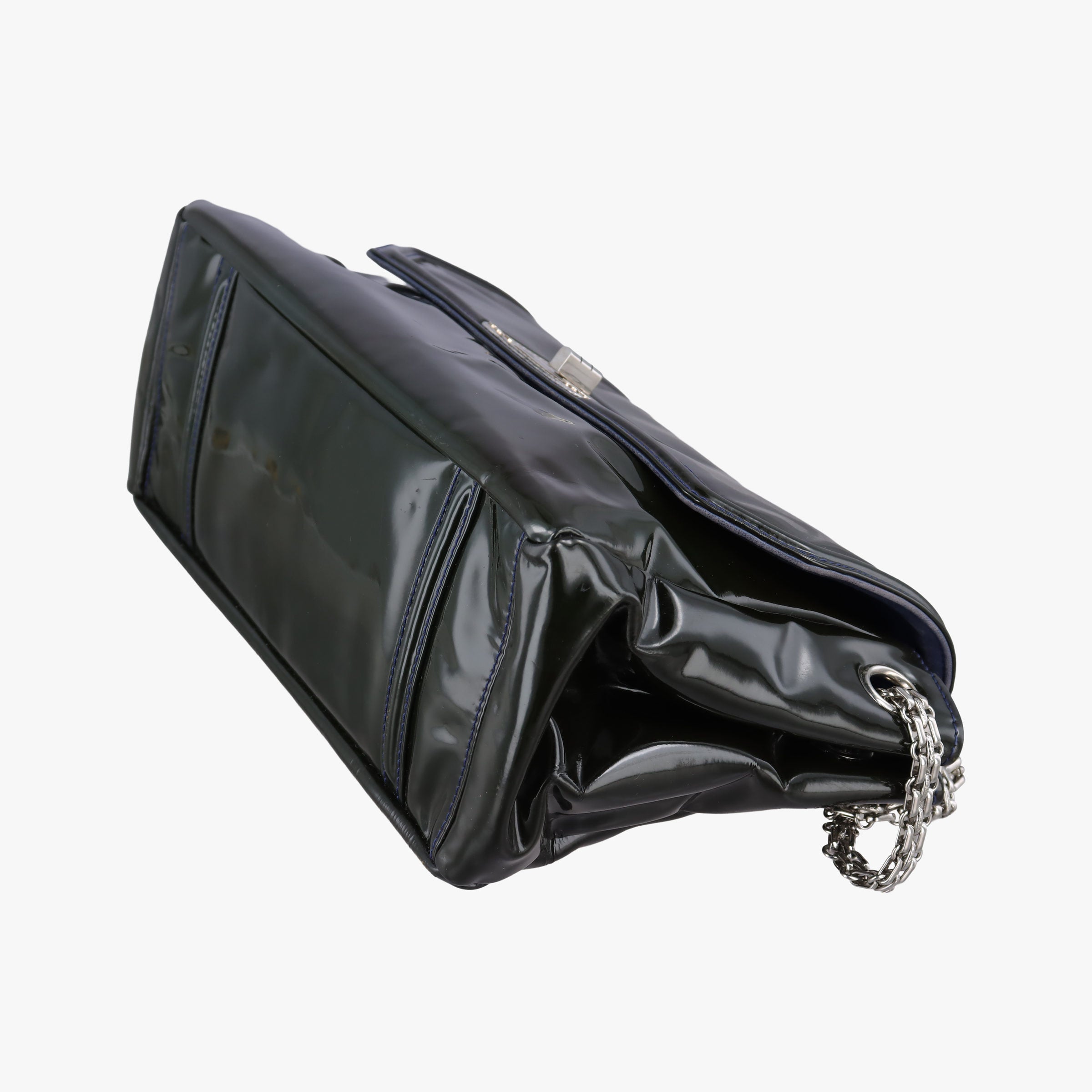 Pre-owned Chanel Chain Flap Green Patent Leather A46823 shoulderbag | stylenewstar