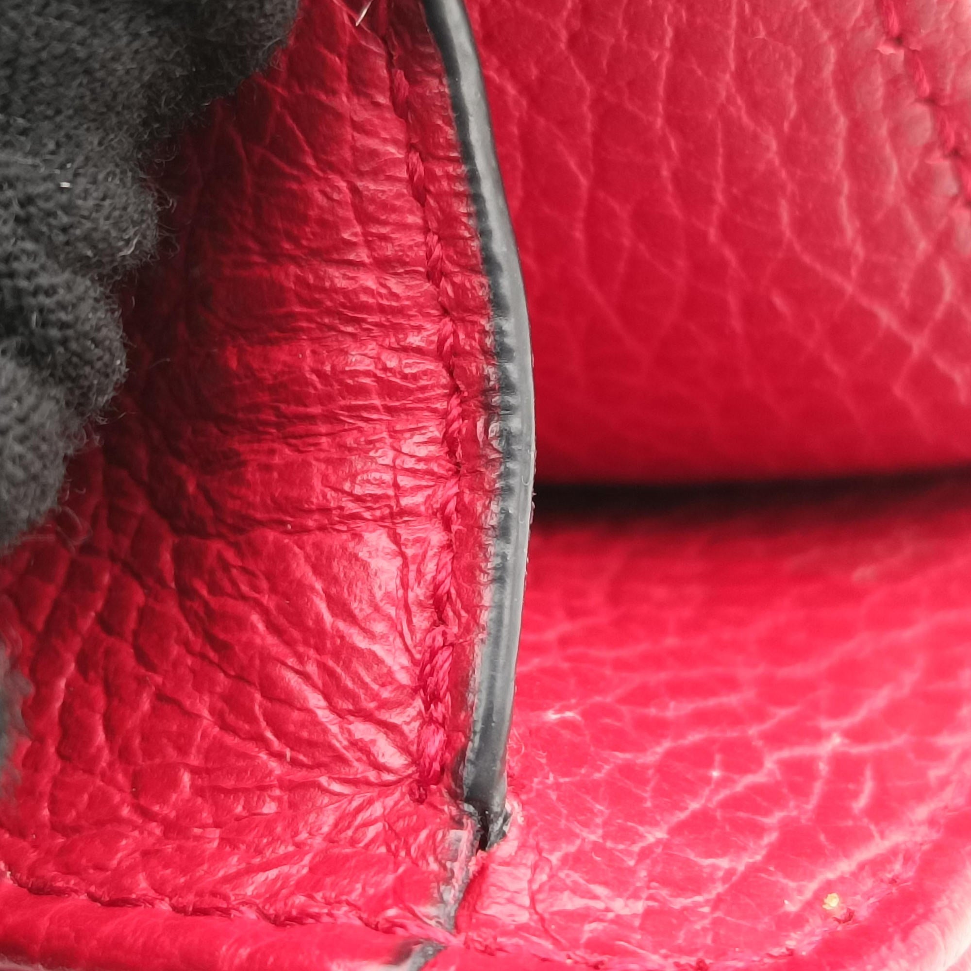 Secondhand Gucci Interlocking G Red Leather 510304 shoulderbag | stylenewstar
