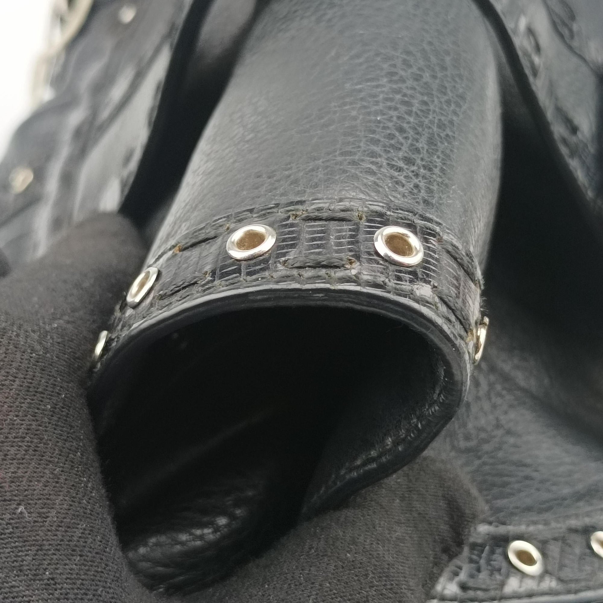 Pre-owned Christian Dior Savane Black Leather  shoulderbag | stylenewstar