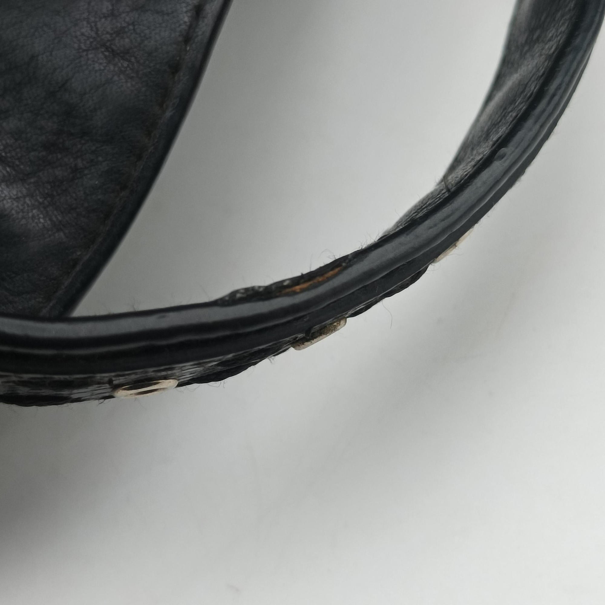 Pre-owned Christian Dior Savane Black Leather  shoulderbag | stylenewstar
