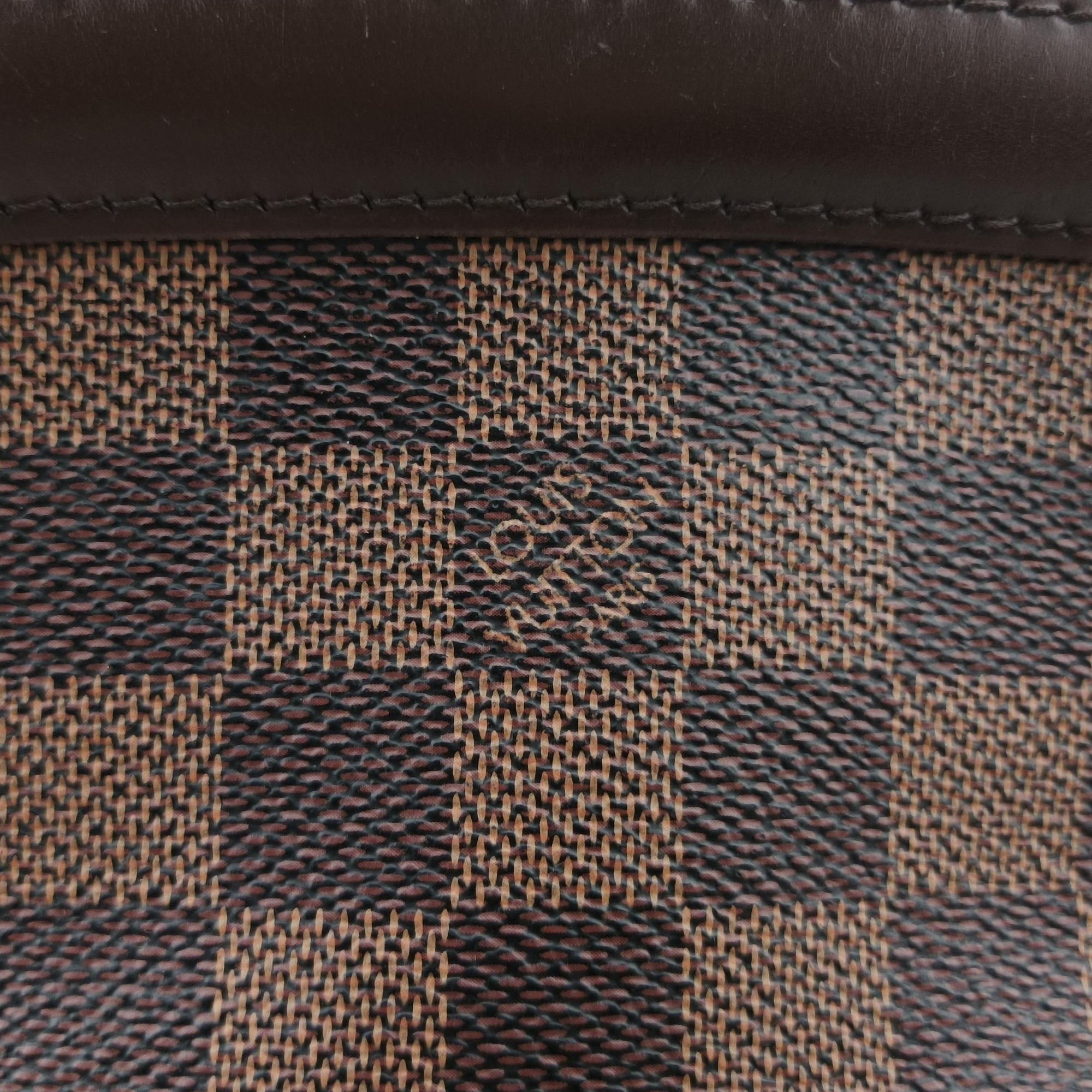 Pre-owned Louis Vuitton TREVI PM EBENE Damier Canvas N51997 shoulderbag | stylenewstar