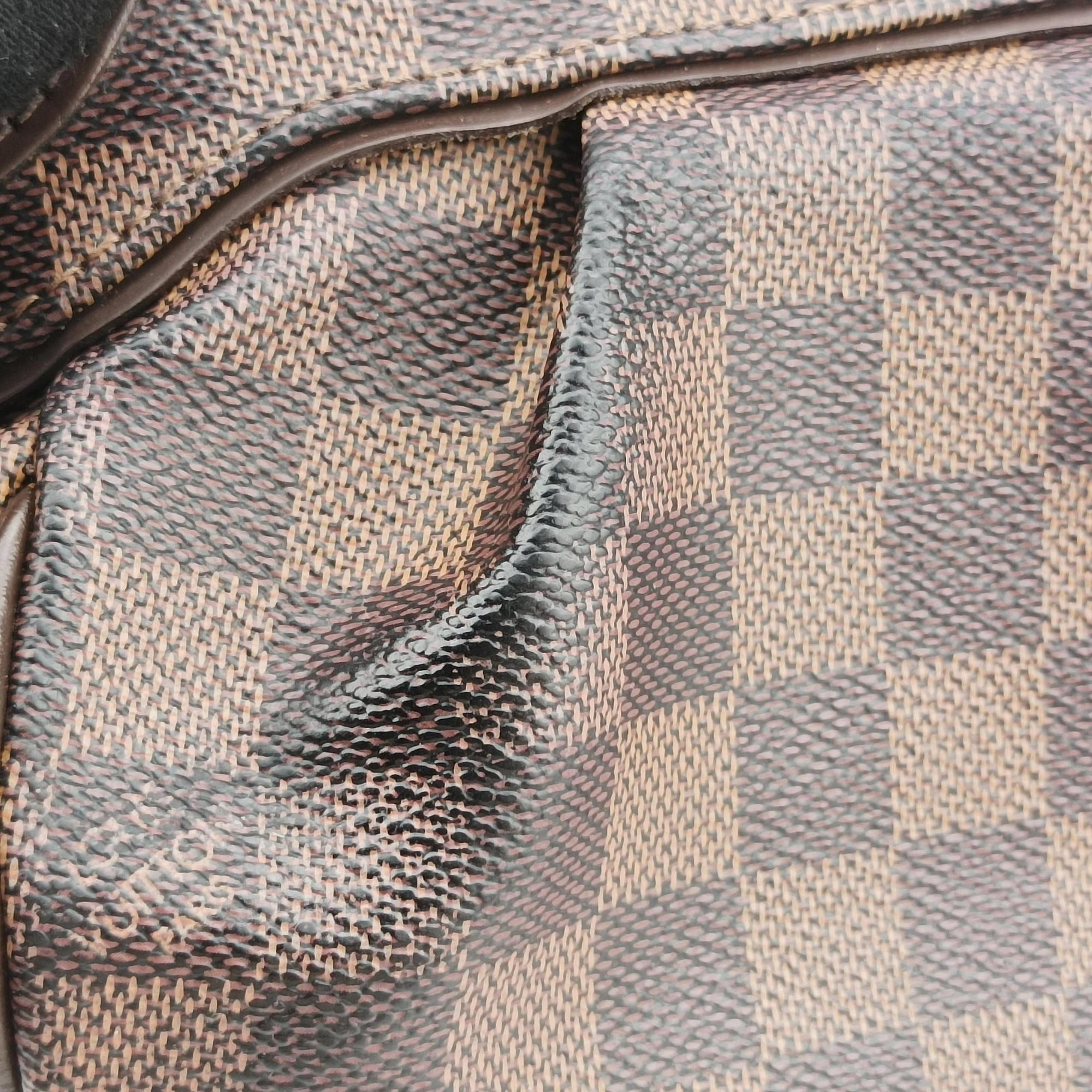 Pre-owned Louis Vuitton TREVI PM EBENE Damier Canvas N51997 shoulderbag | stylenewstar