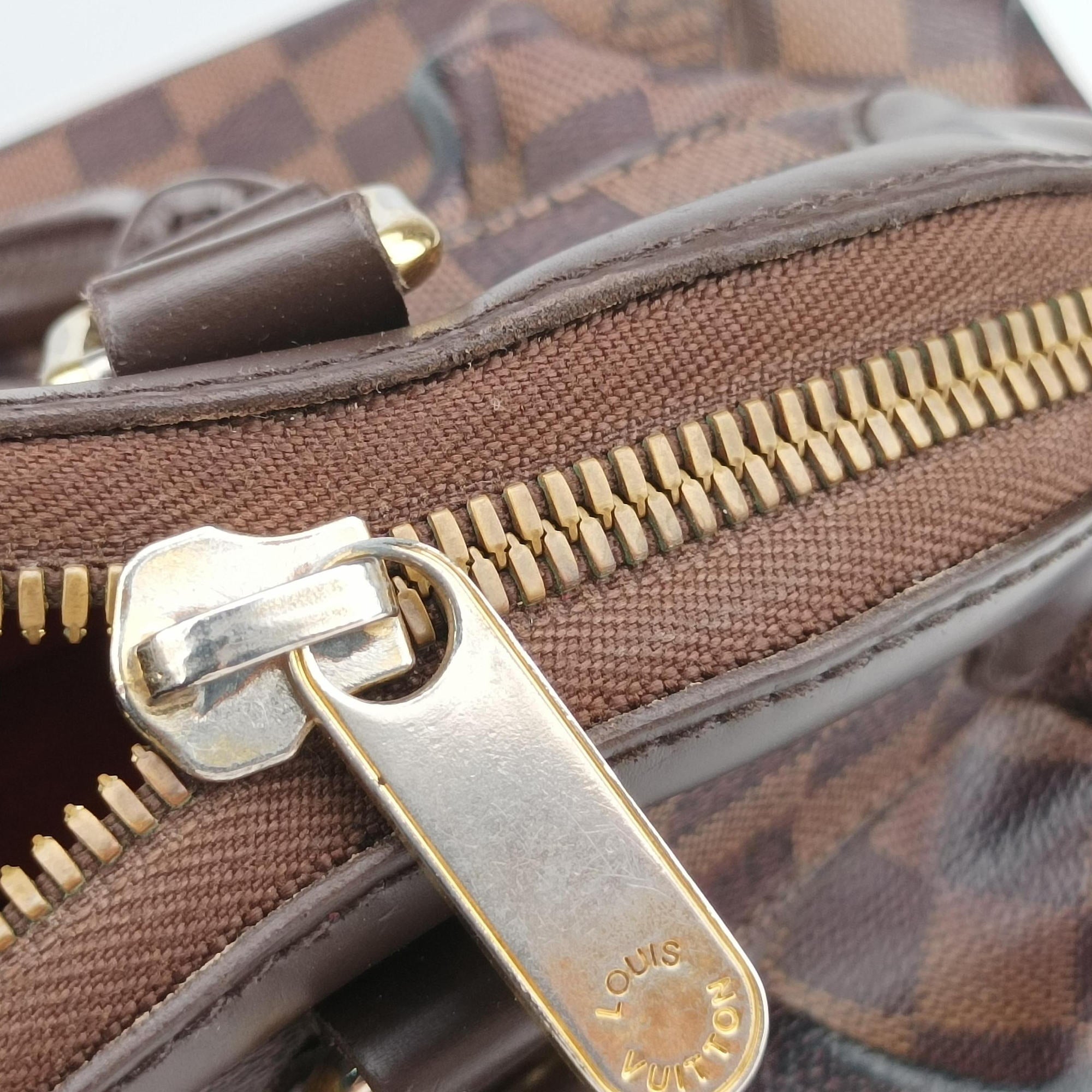 Pre-owned Louis Vuitton TREVI PM EBENE Damier Canvas N51997 shoulderbag | stylenewstar
