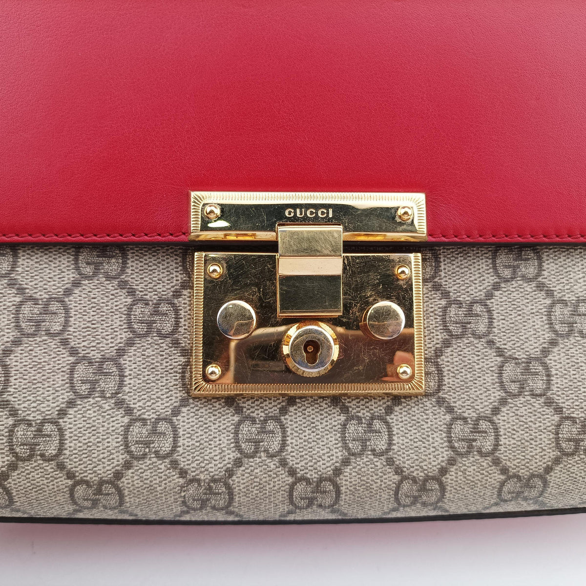 Pre-owned Gucci Padlock beige×red×Multicolour PVC coated canvas×Leather 409486 shoulderbag | stylenewstar