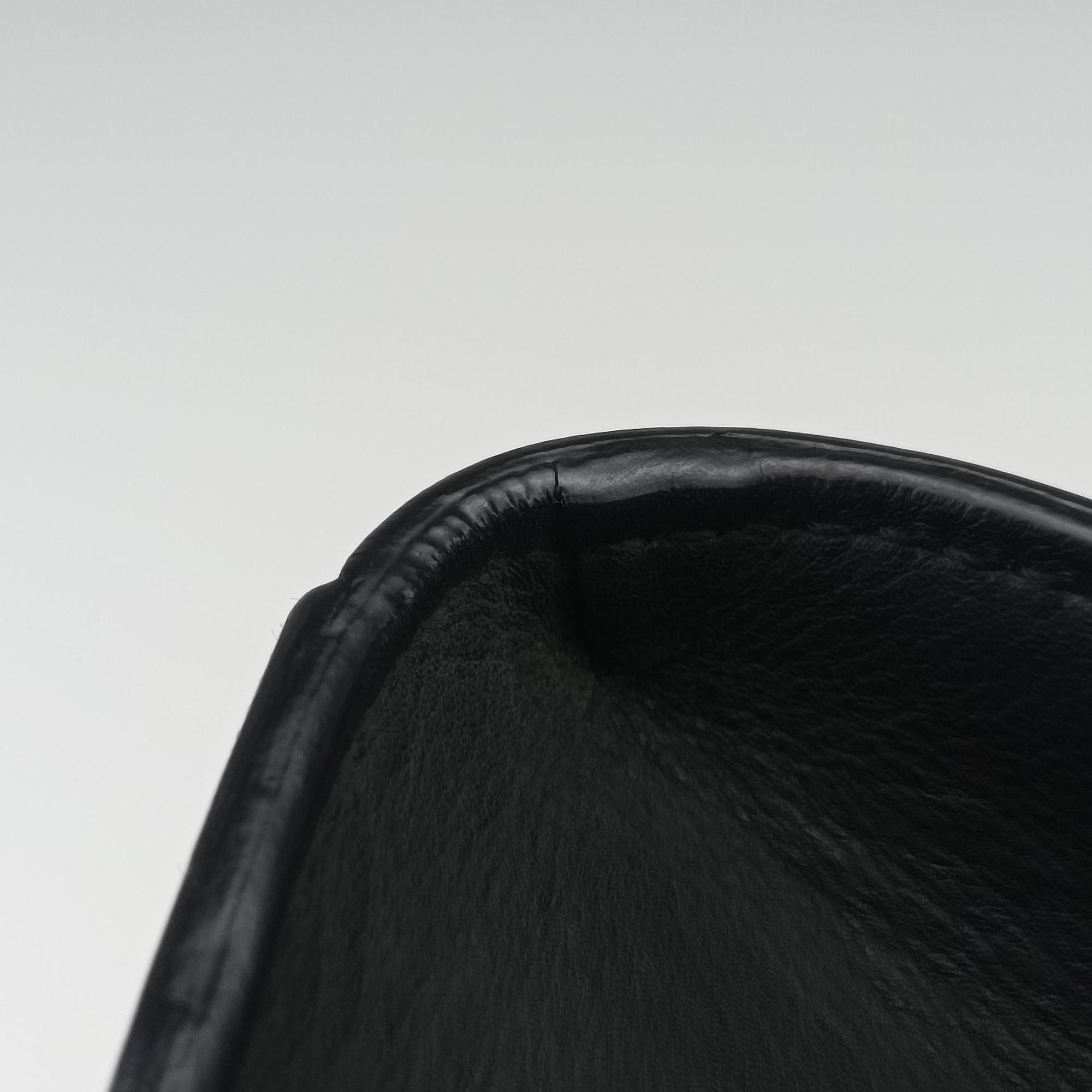 Pre-owned Gucci Padlock Black Leather 409487 shoulderbag | stylenewstar