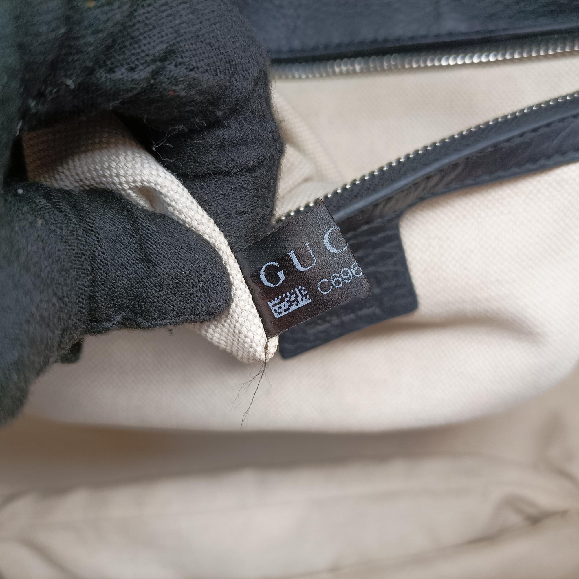 Pre-owned Gucci New Bamboo Black Leather 240241 shoulderbag | stylenewstar