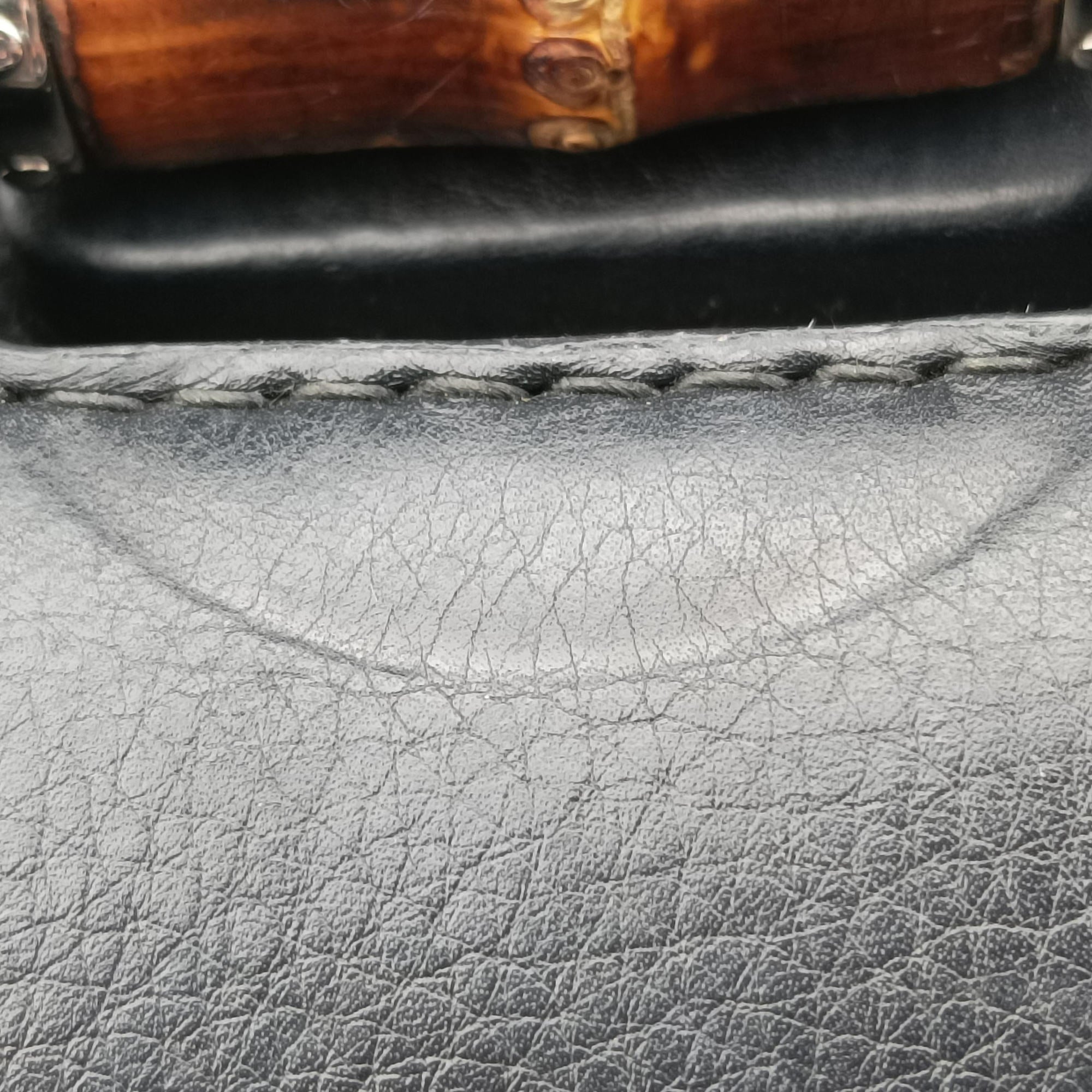 Pre-owned Gucci New Bamboo Black Leather 240241 shoulderbag | stylenewstar