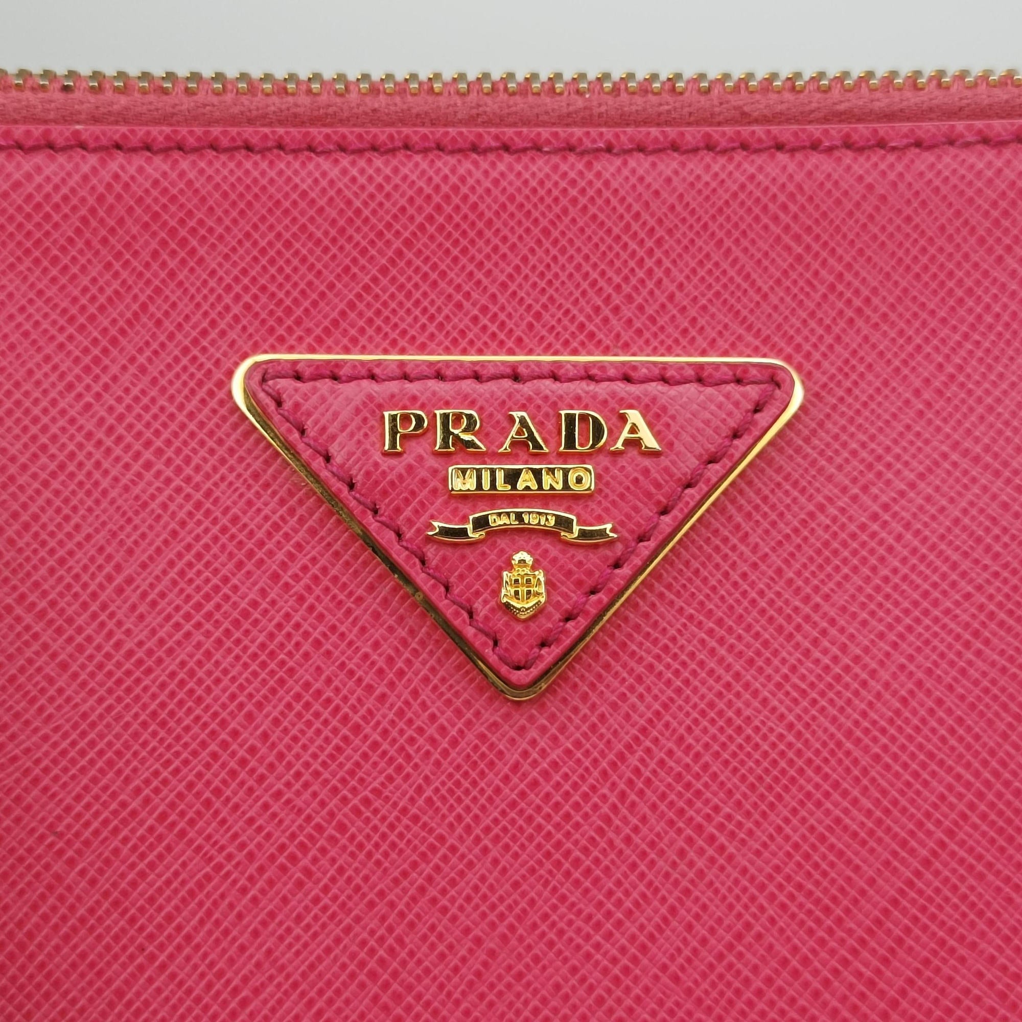 Vintage Prada Galleria Pink SAFFIANO Leather BN1786 shoulderbag | stylenewstar