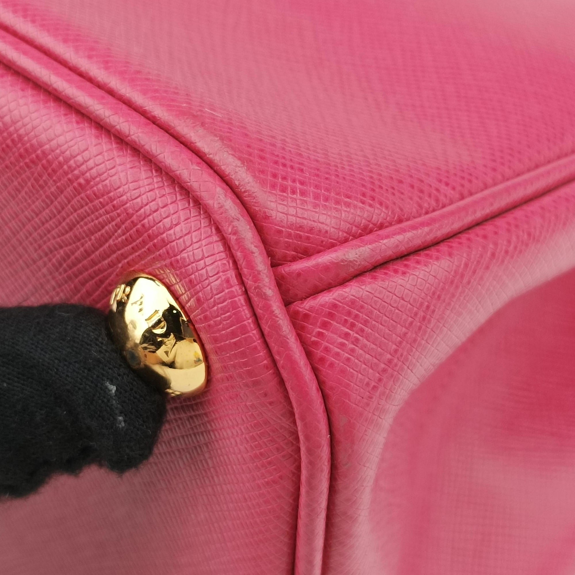 Vintage Prada Galleria Pink SAFFIANO Leather BN1786 shoulderbag | stylenewstar