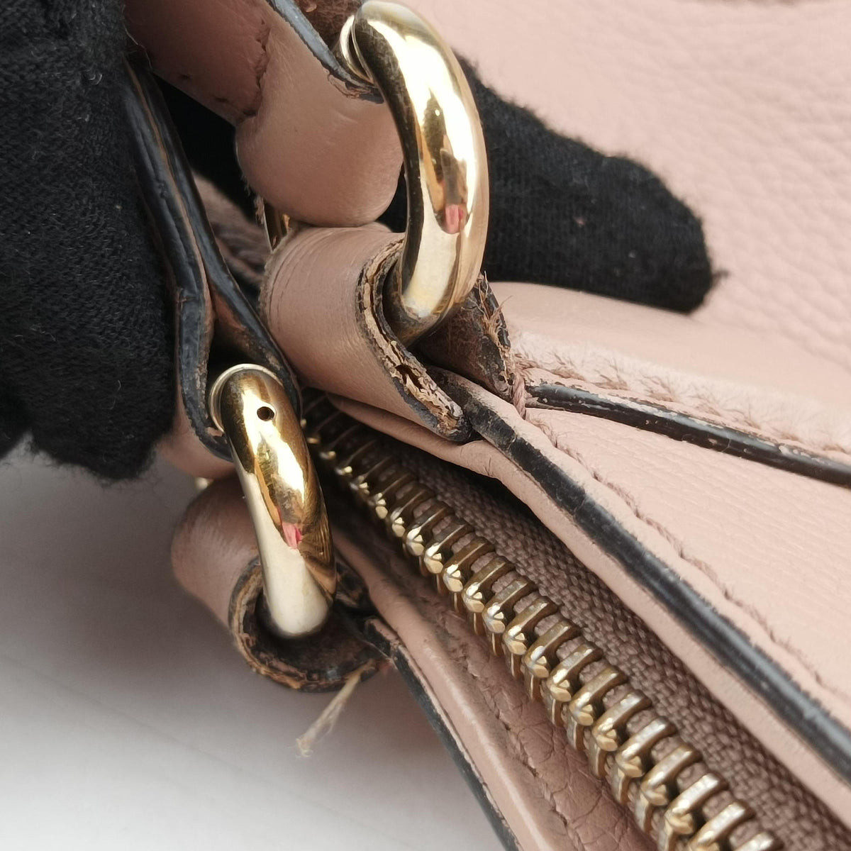 Pre-owned Gucci Soho Pink Leather 369176 shoulderbag | stylenewstar