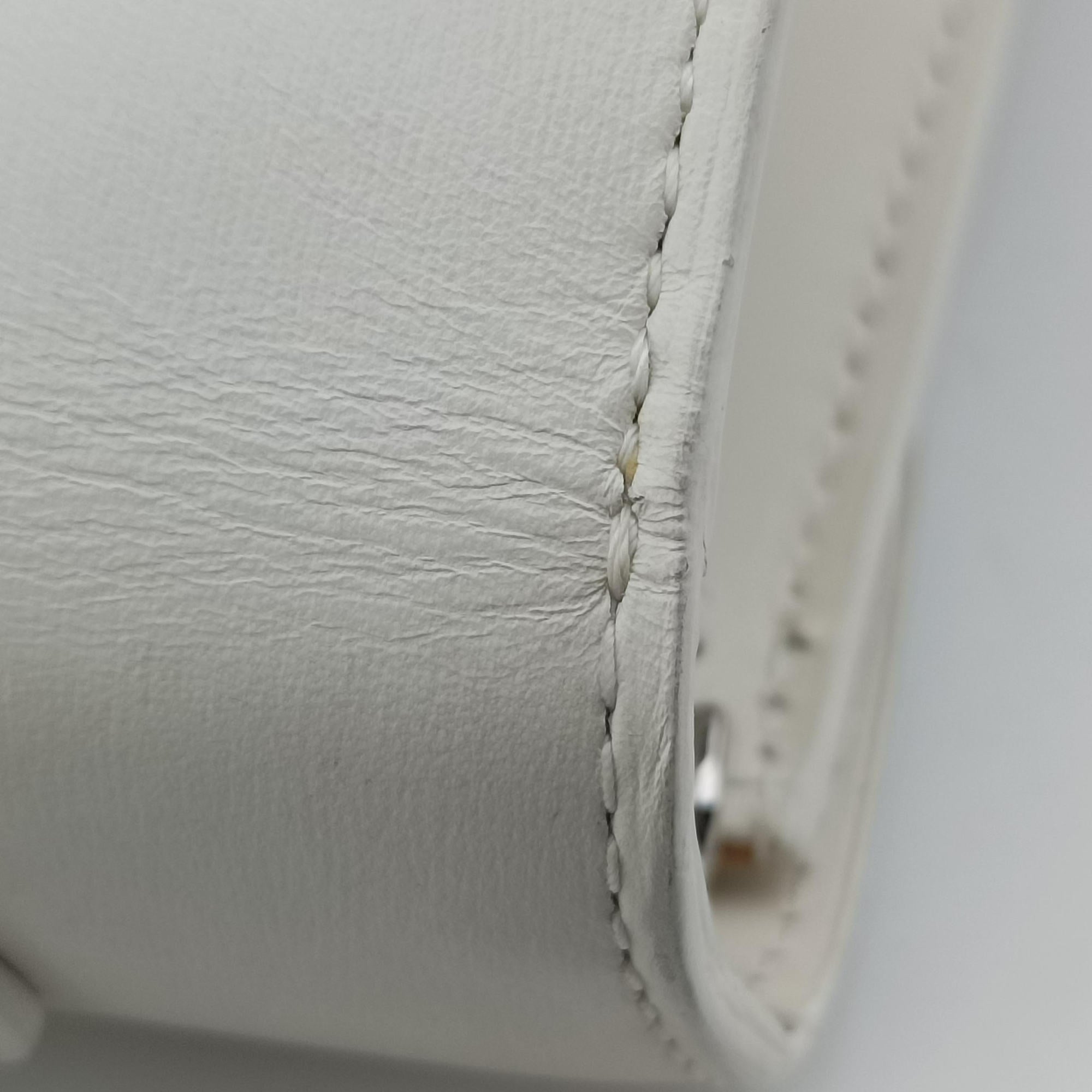 Secondhand Delvaux Brillant White Leather  shoulderbag | stylenewstar
