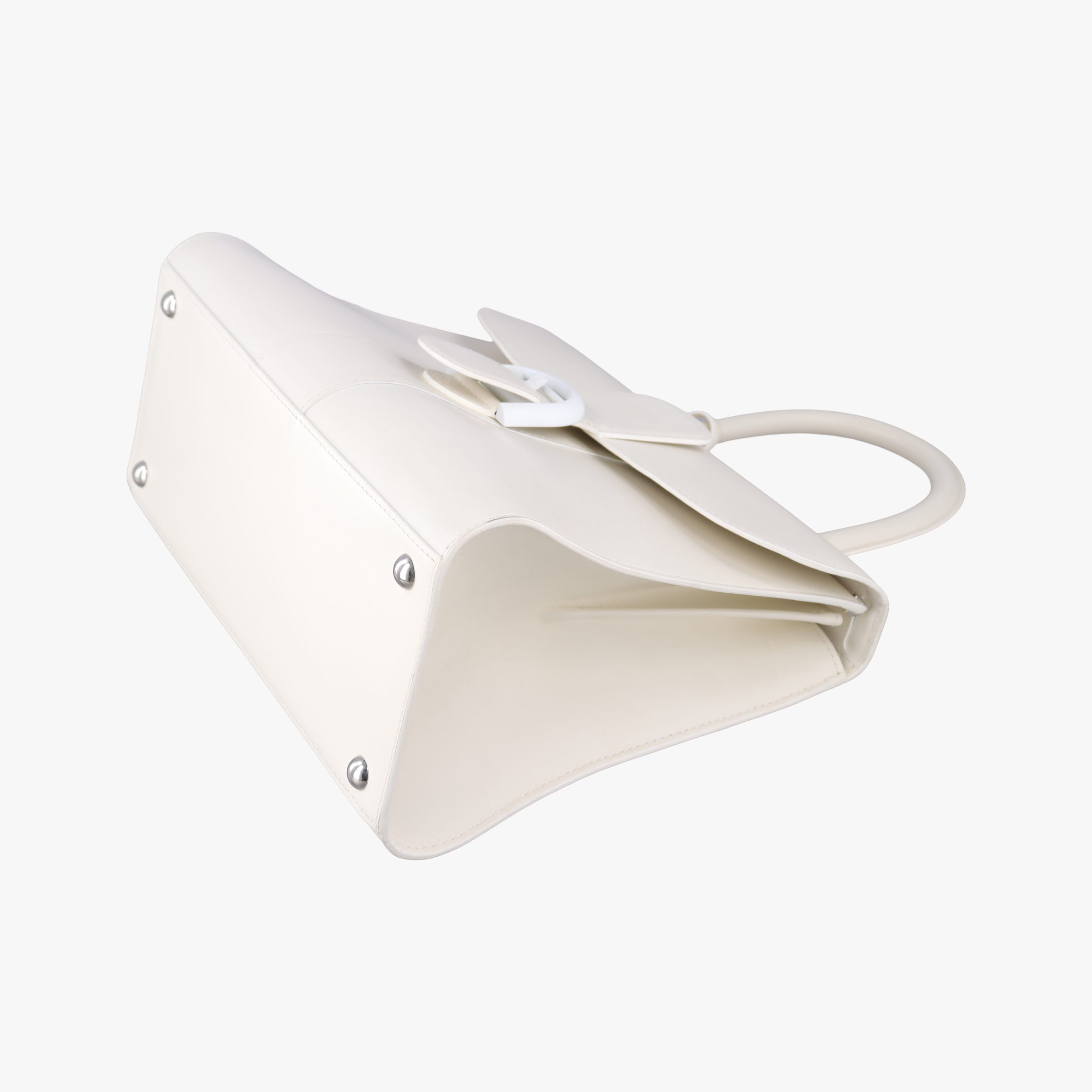 Secondhand Delvaux Brillant White Leather  shoulderbag | stylenewstar