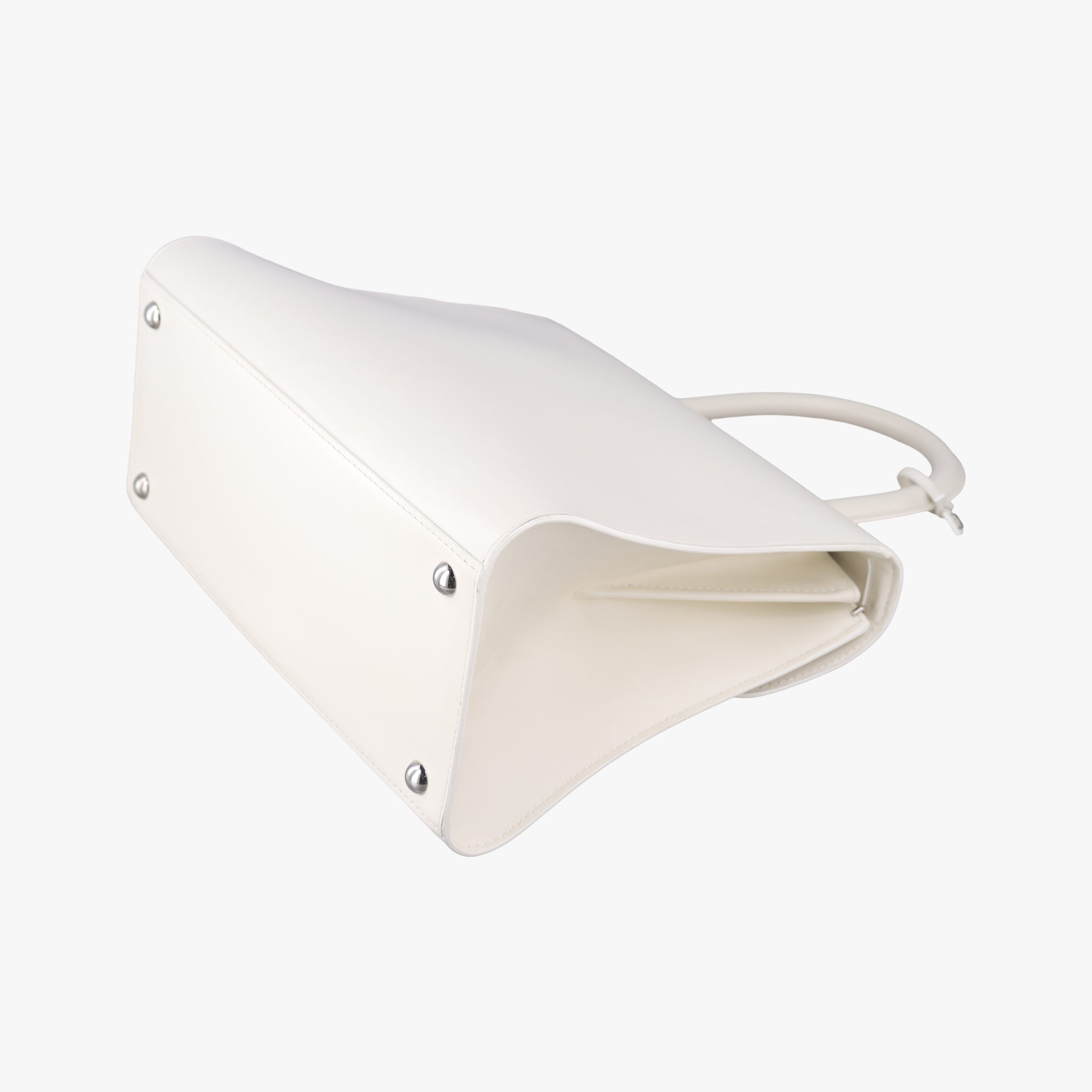 Secondhand Delvaux Brillant White Leather  shoulderbag | stylenewstar