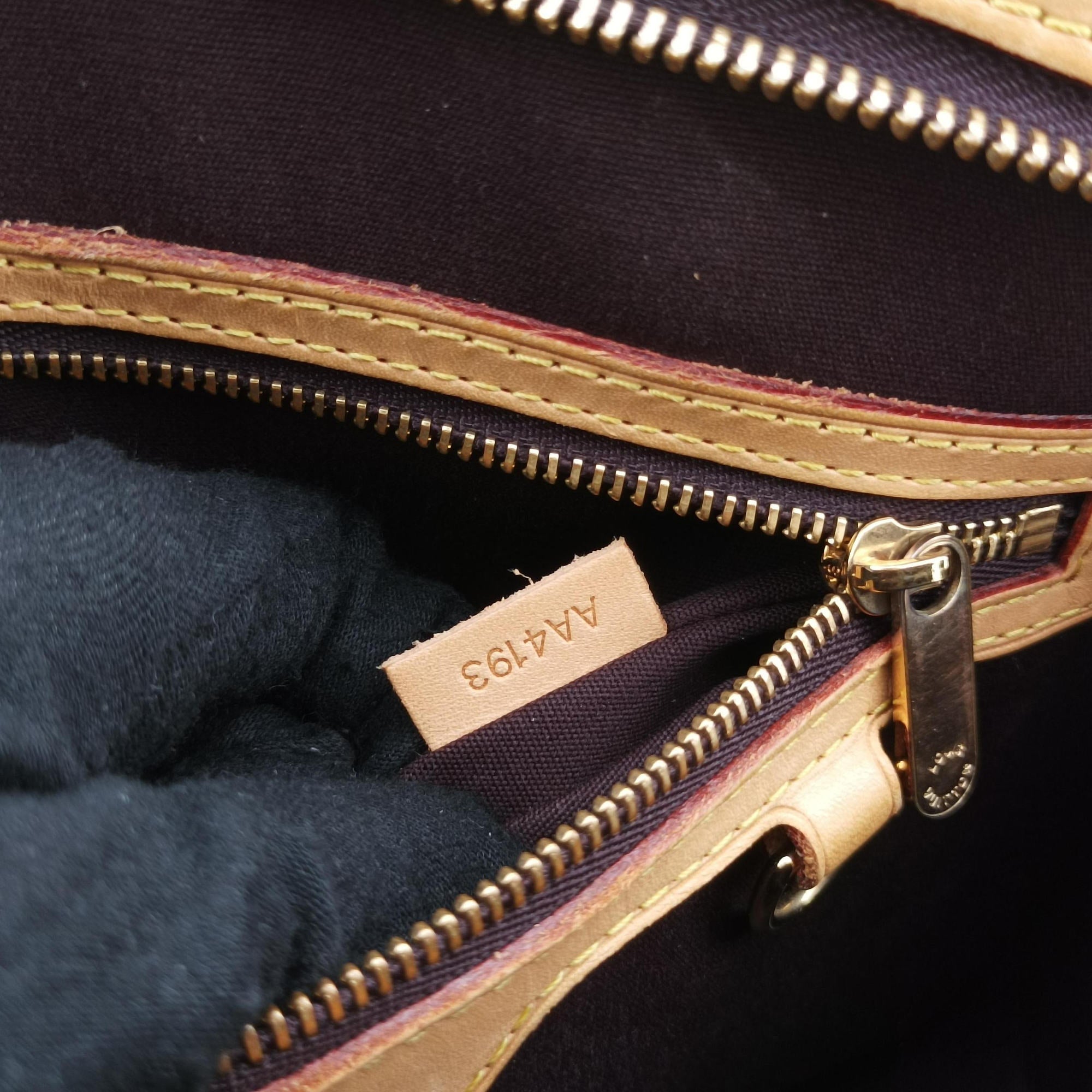 Pre-owned Louis Vuitton Brea MM AMARANTE Vernis M91619 shoulderbag | stylenewstar